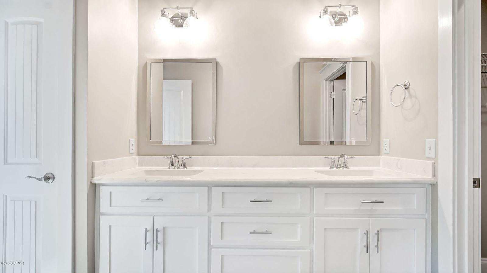 Parker Pines - Residential