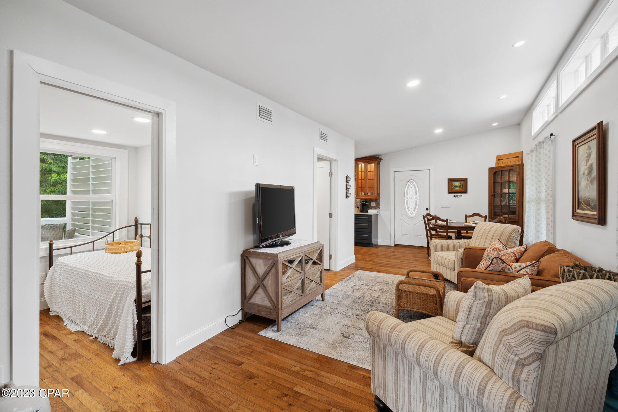 Meeks Lake - Residential