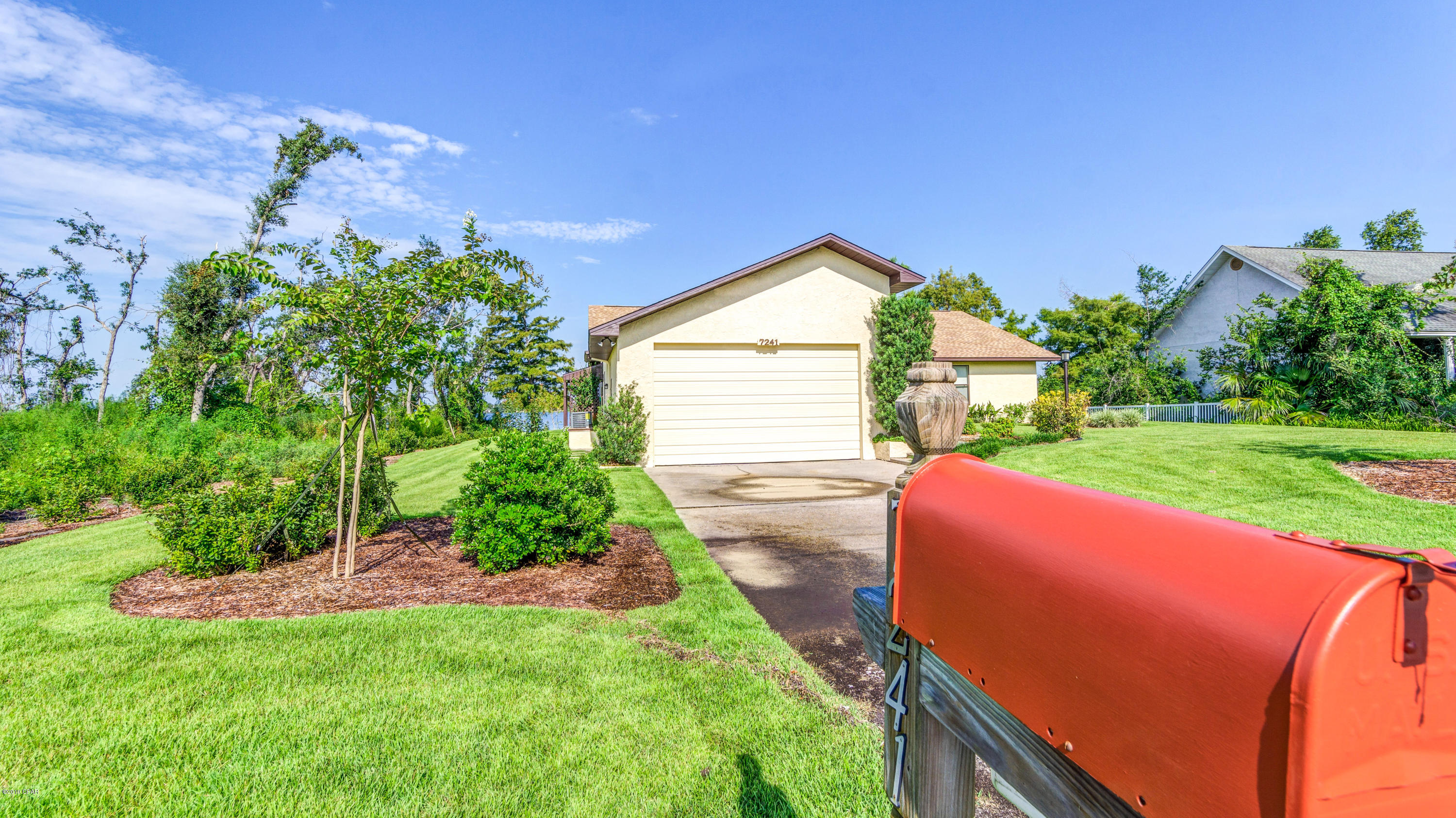 Deerpoint Estates - Residential