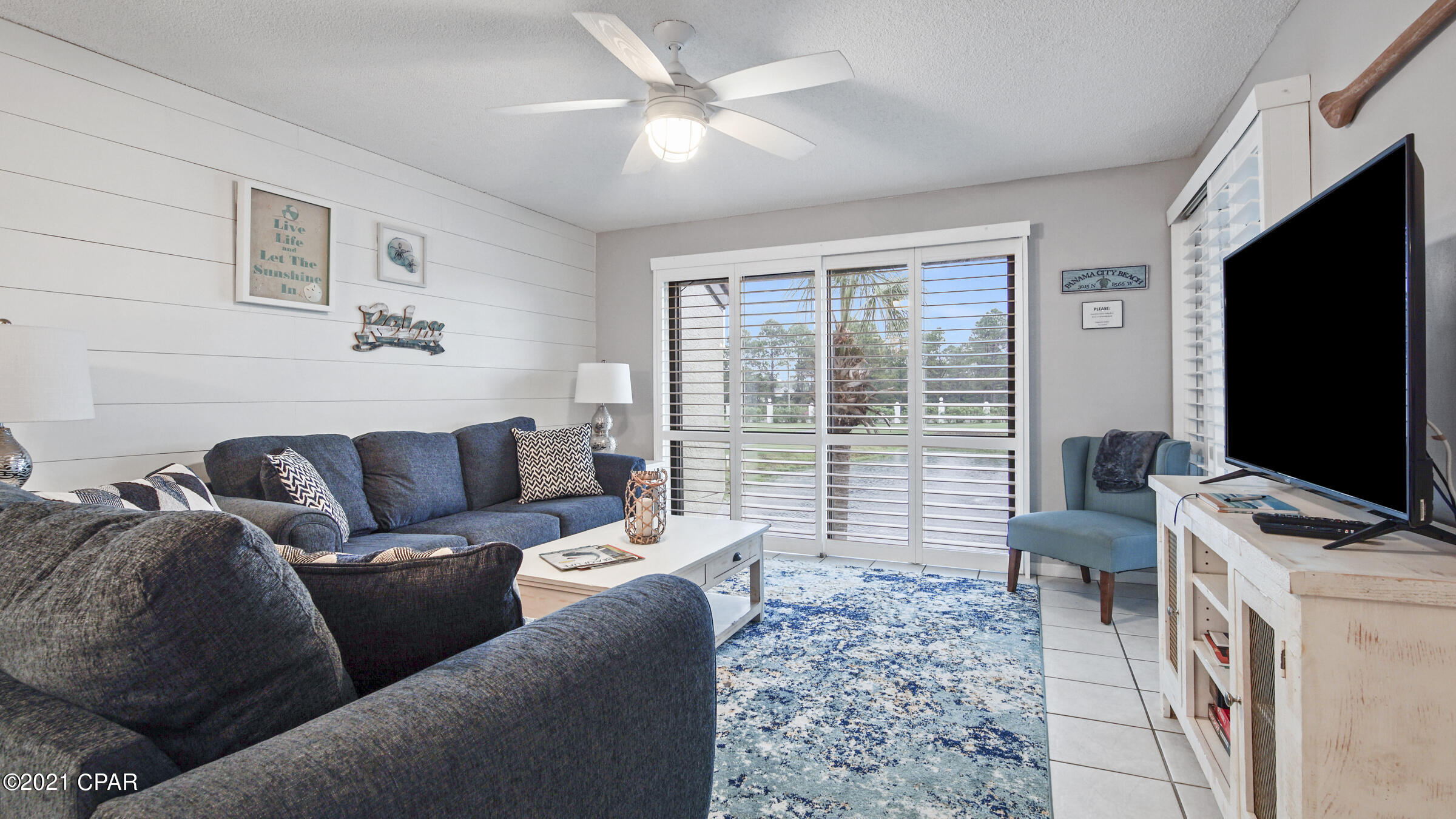 Edgewater Golf Villas V-B - Residential