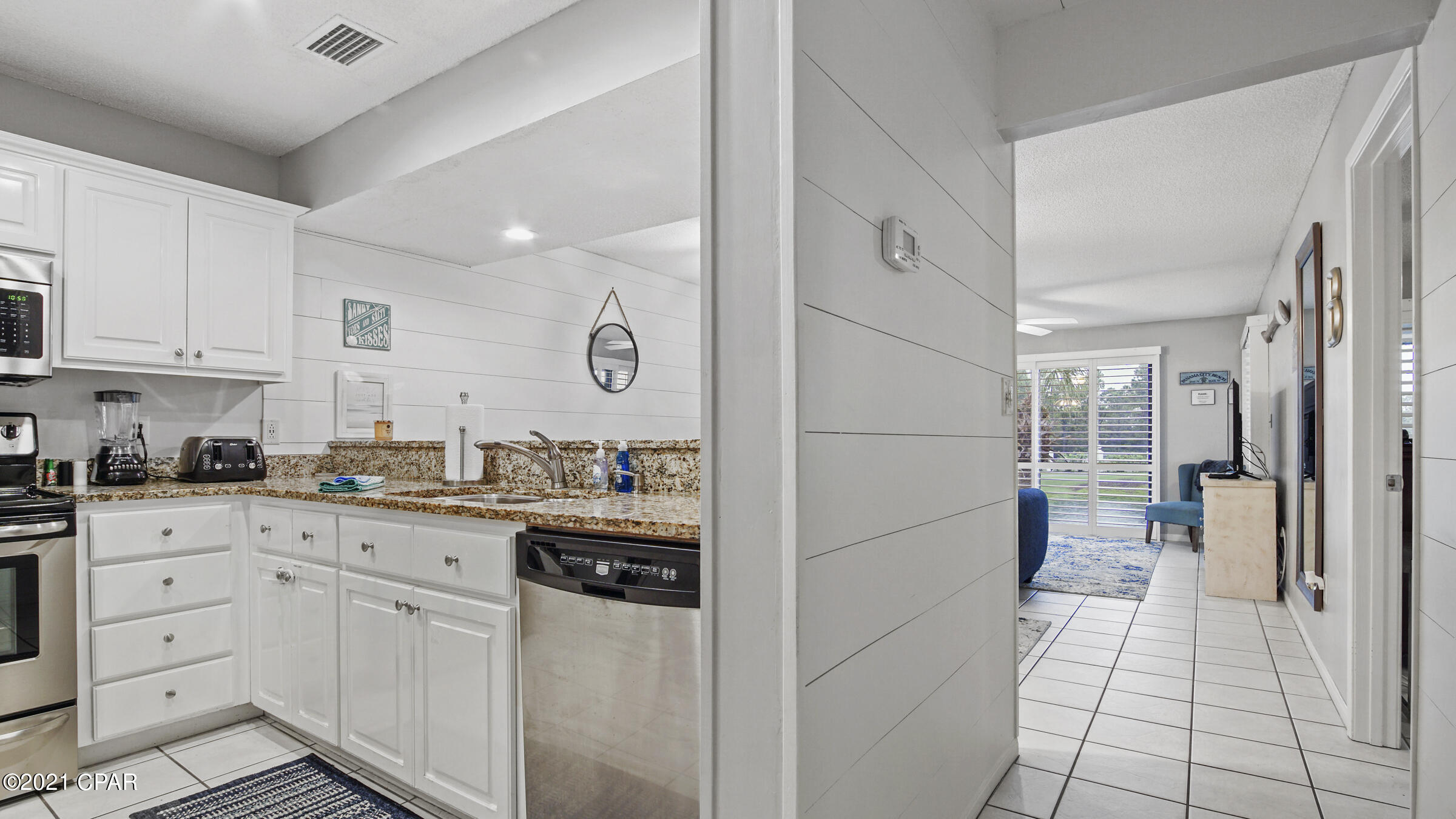 Edgewater Golf Villas V-B - Residential