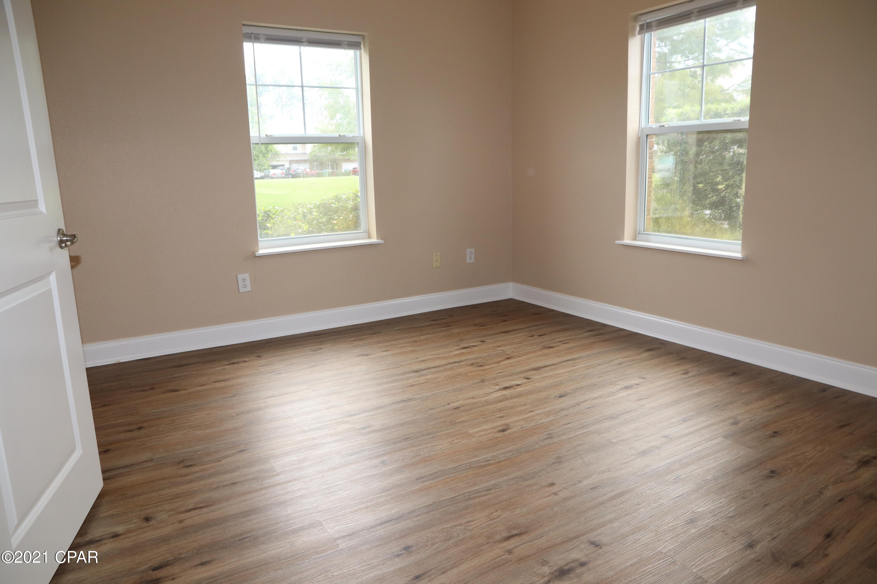 Villas At Suncrest - Residential