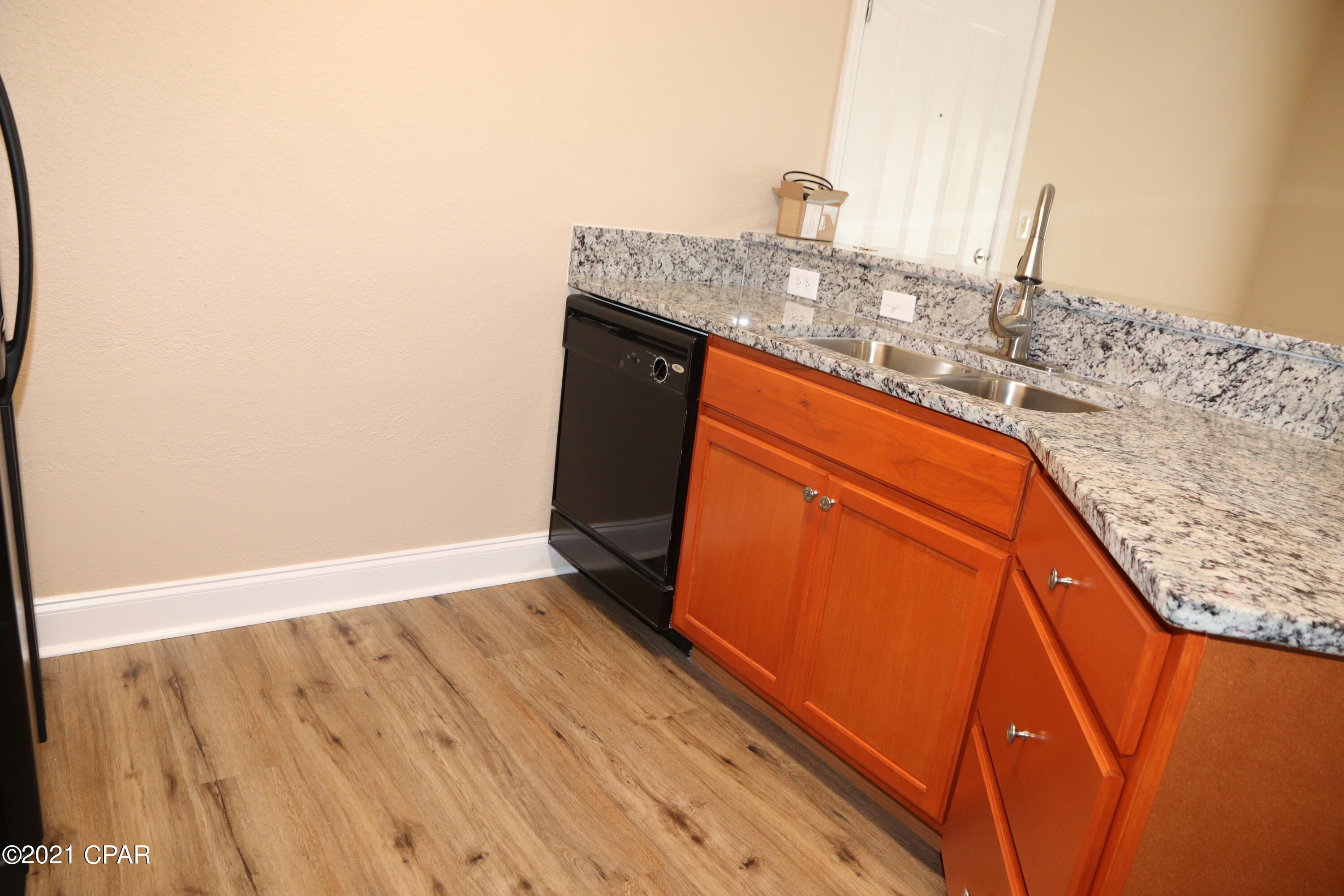 Villas At Suncrest - Residential