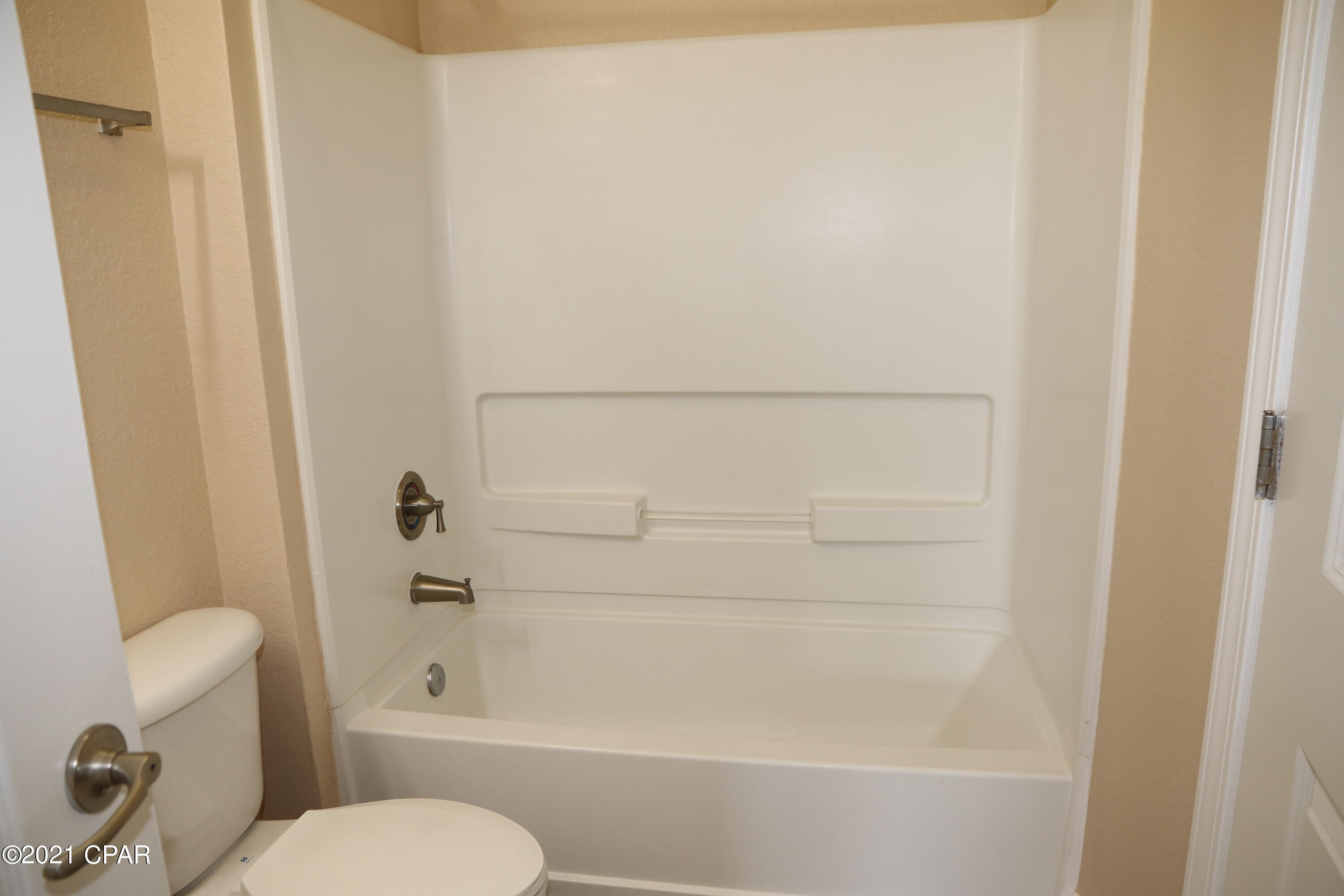 Villas At Suncrest - Residential