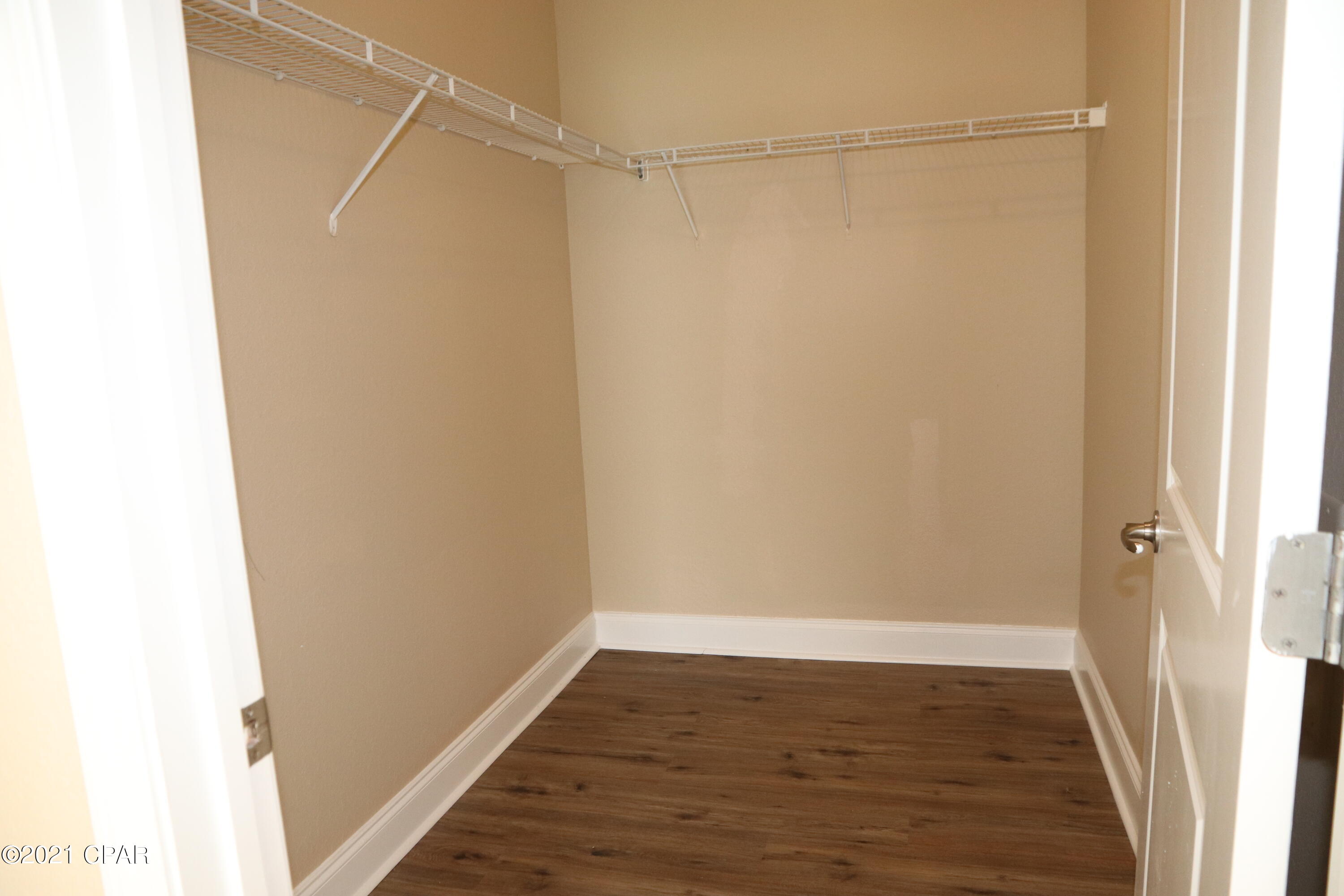 Villas At Suncrest - Residential