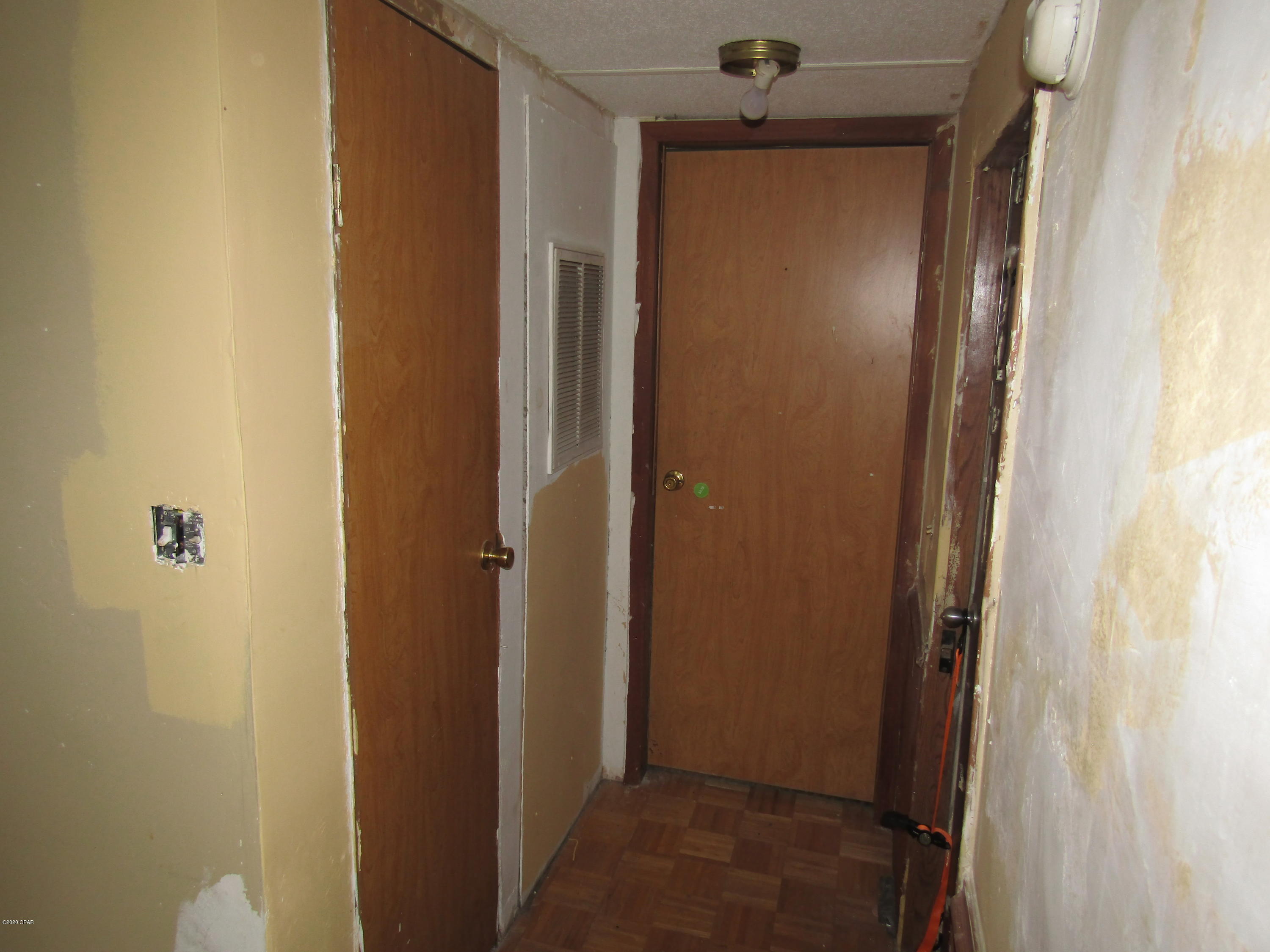 Bayside Park U-1 - Residential