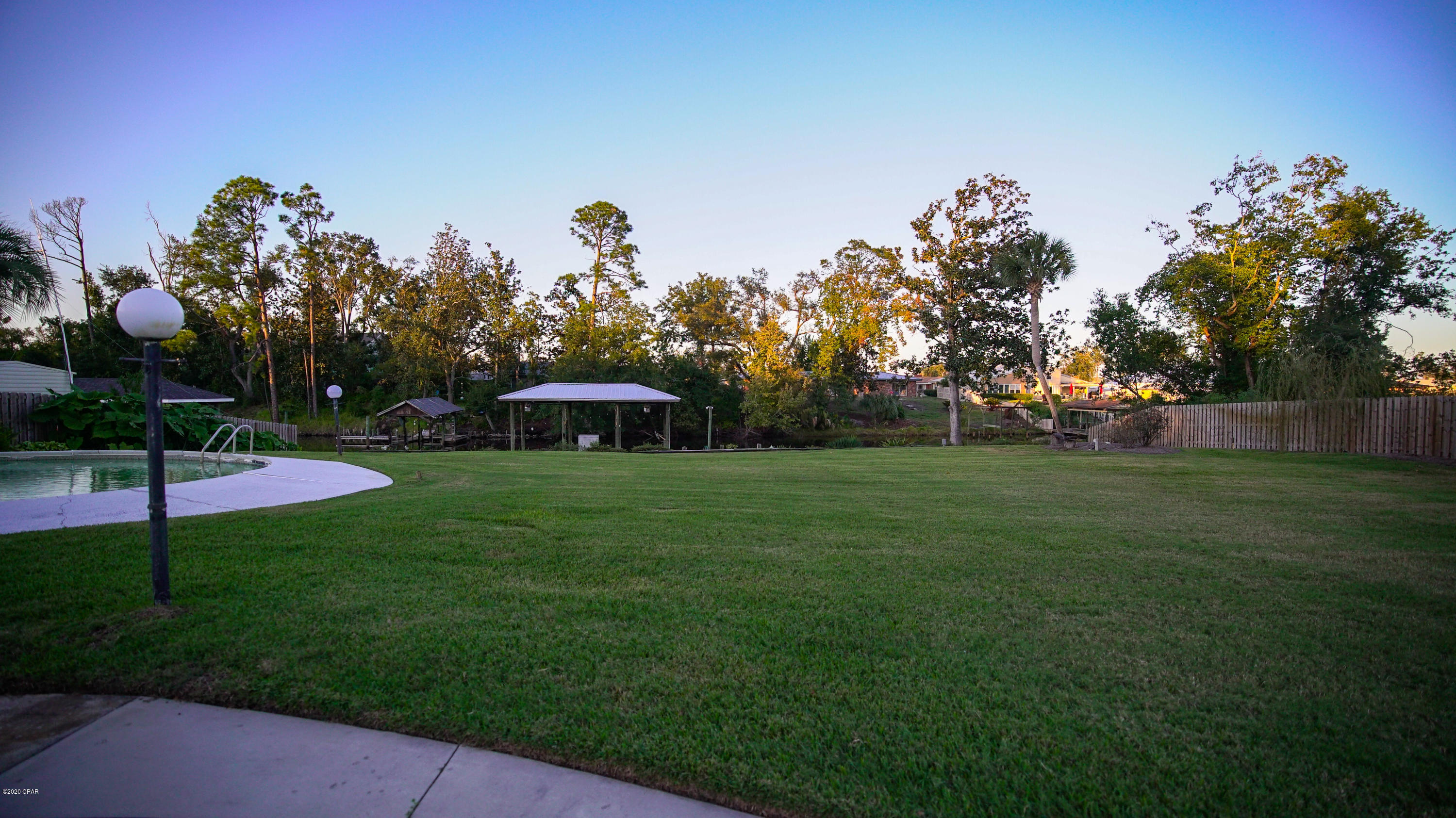 Pretty Bayou Island - Residential