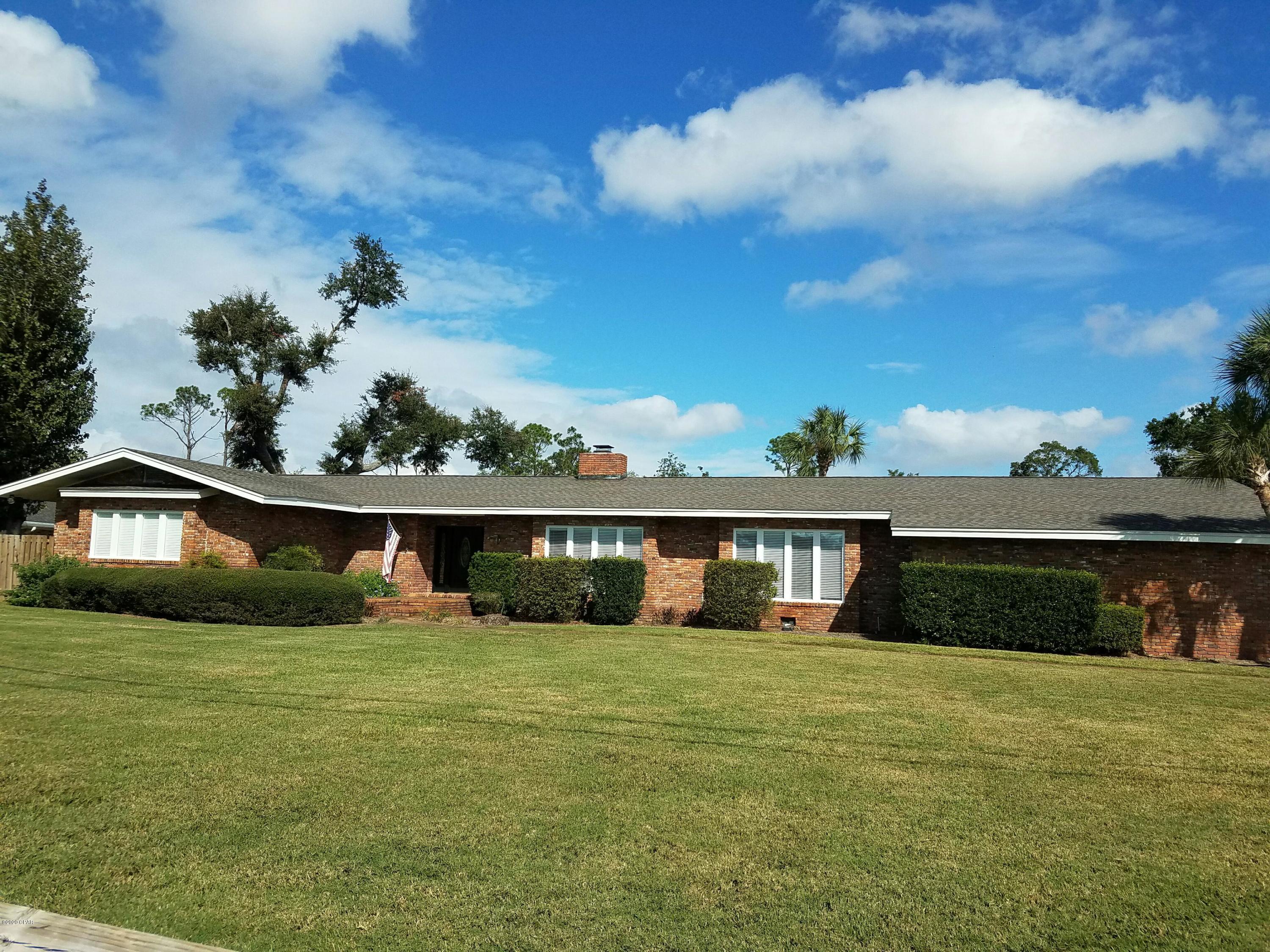 Pretty Bayou Island - Residential