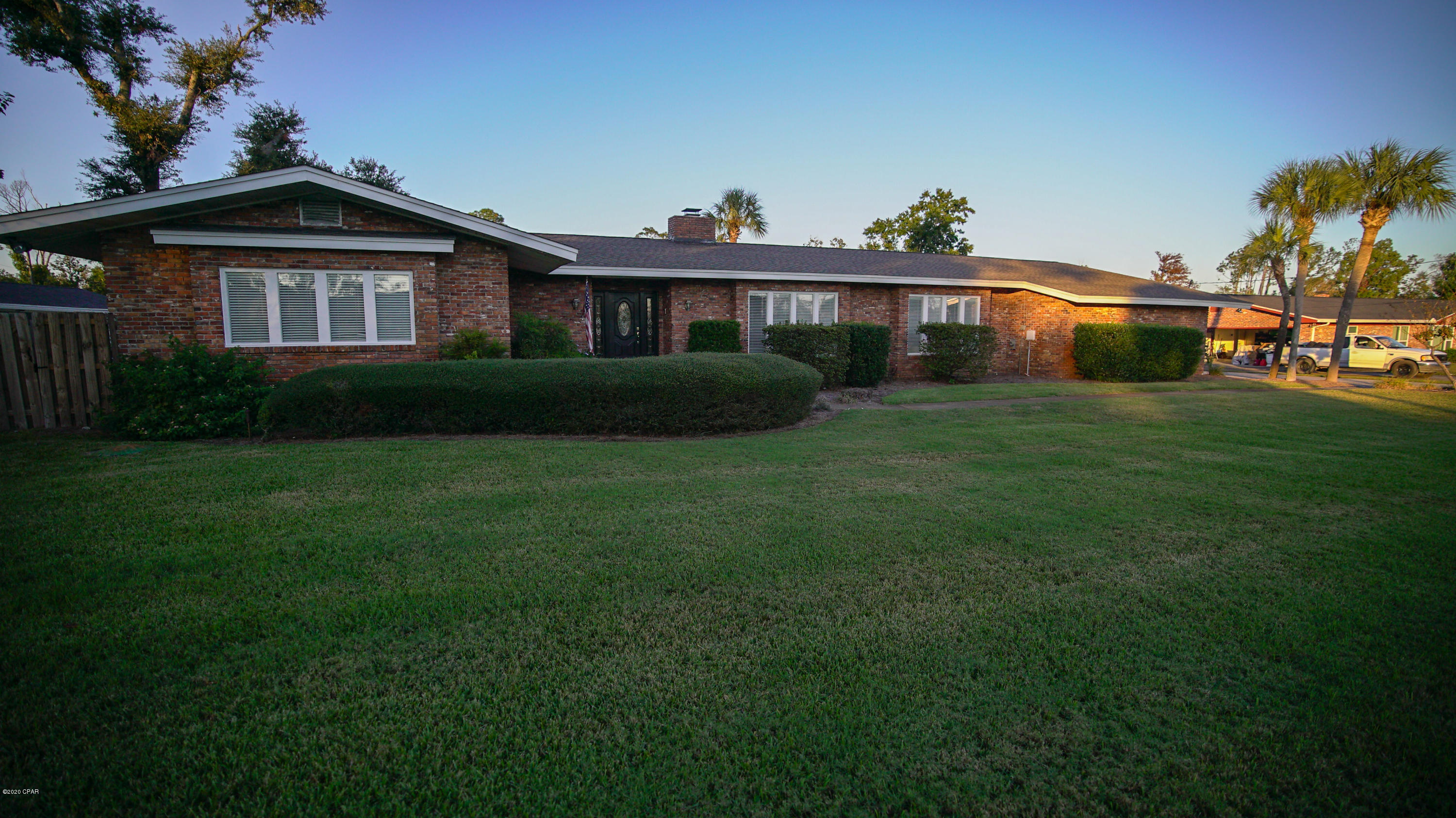 Pretty Bayou Island - Residential