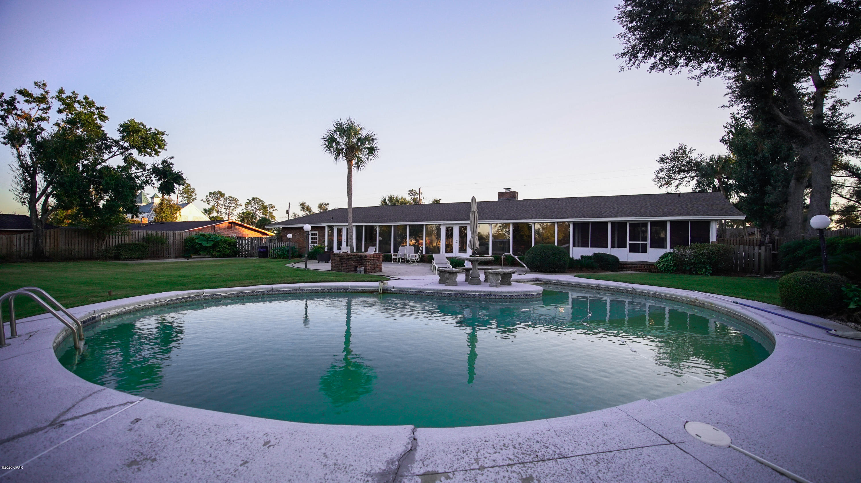Pretty Bayou Island - Residential