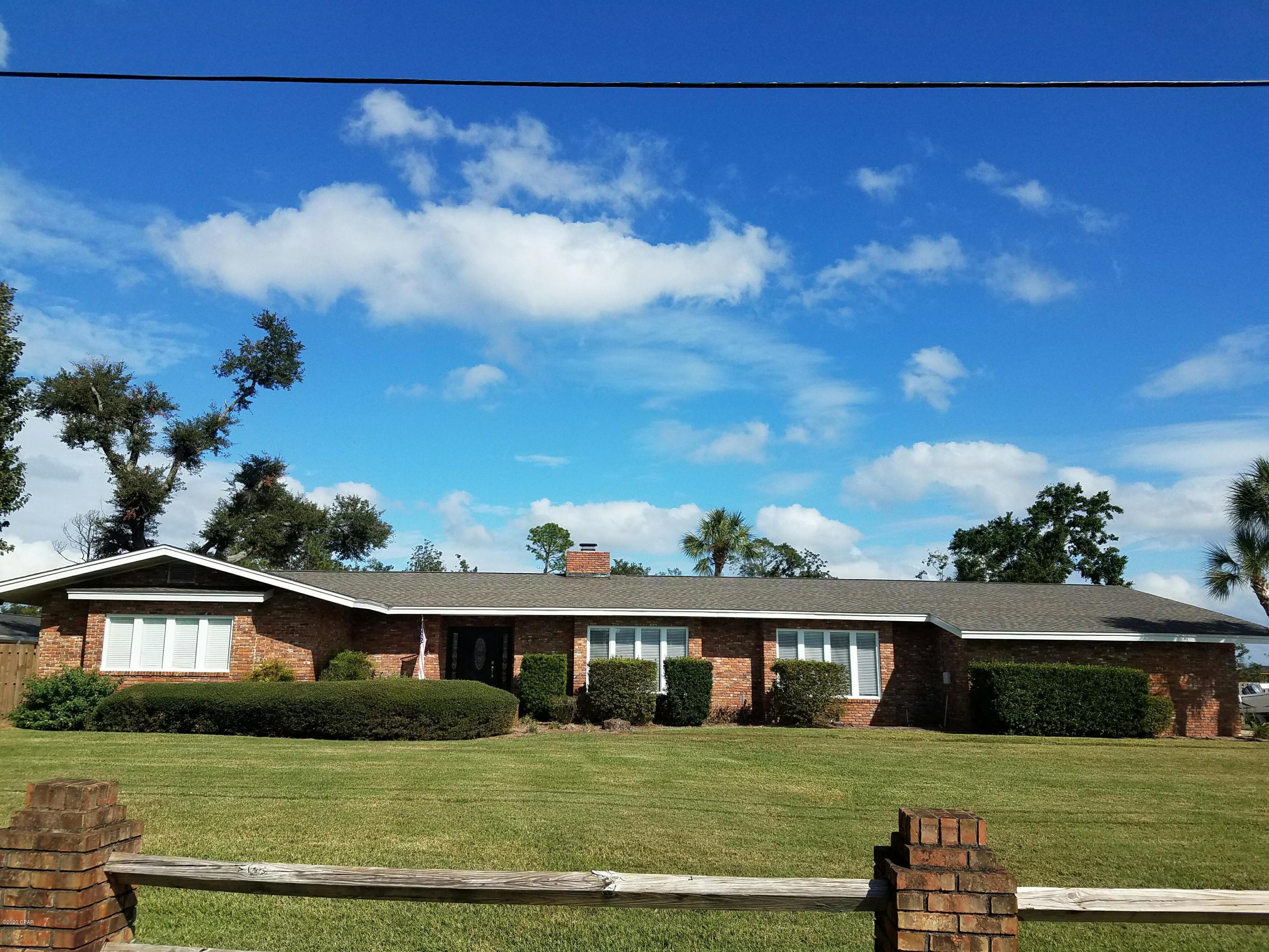 Pretty Bayou Island - Residential
