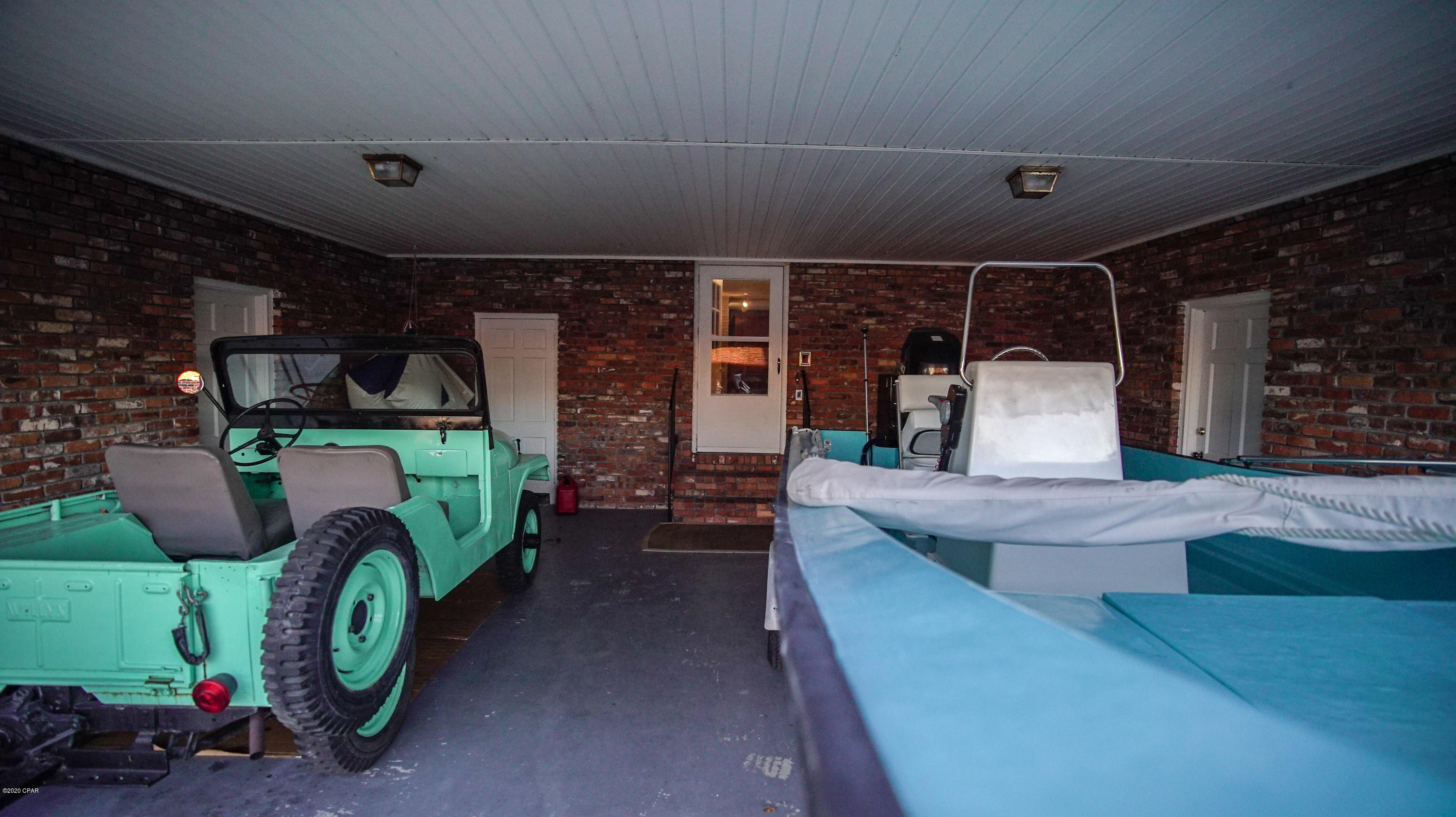 Pretty Bayou Island - Residential