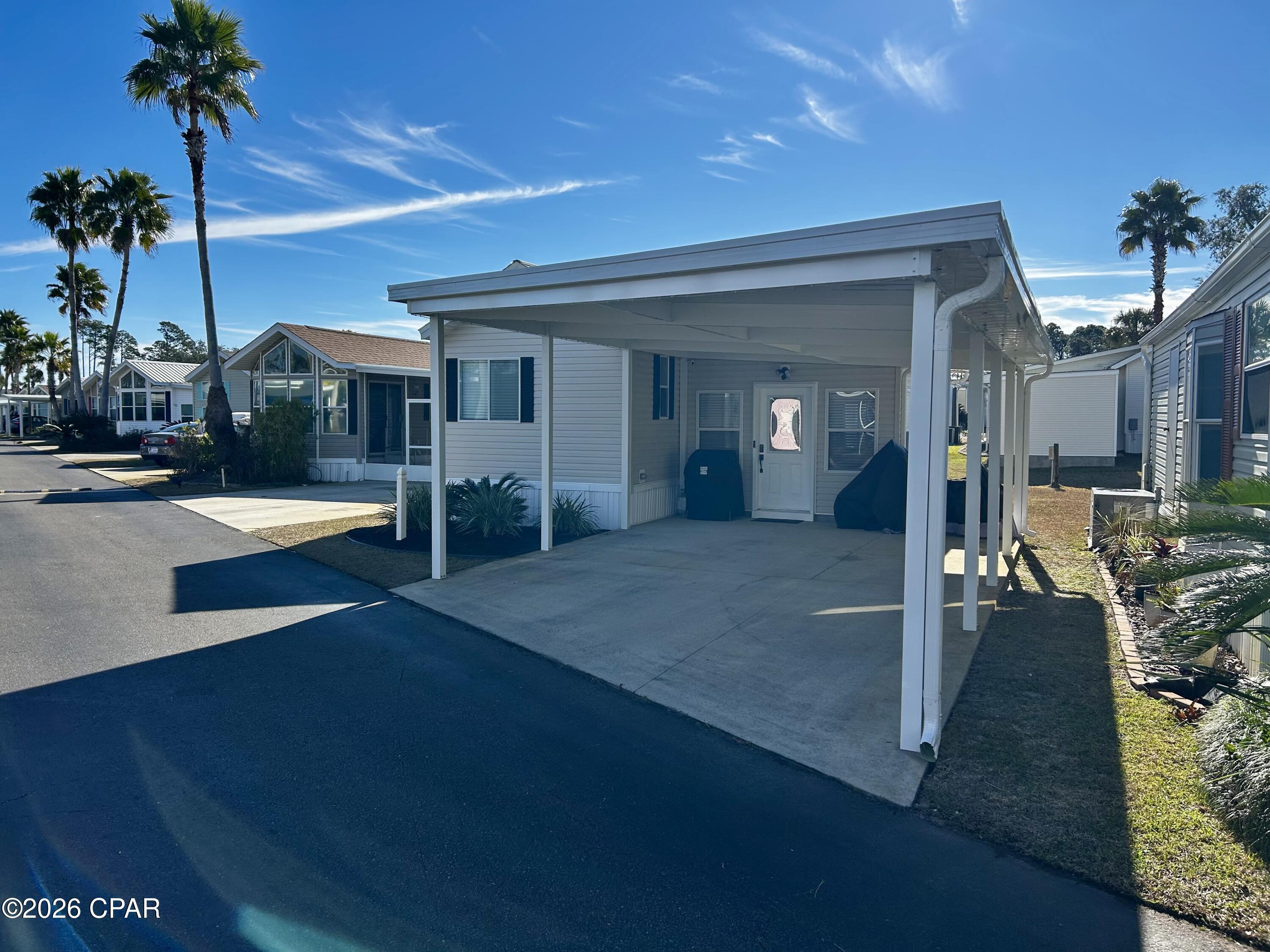 Emerald Pointe Resort - Residential