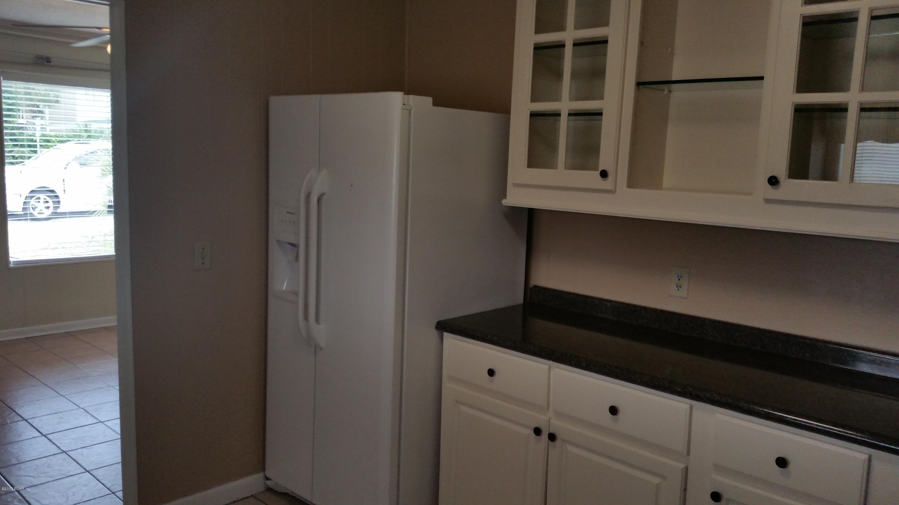 Holiday Beach Unit 13 - Residential Lease