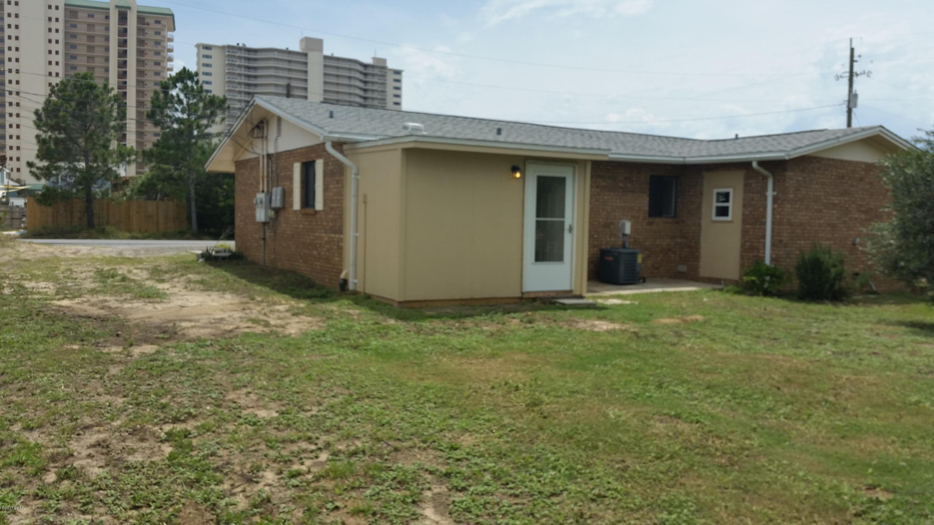 Holiday Beach Unit 13 - Residential Lease