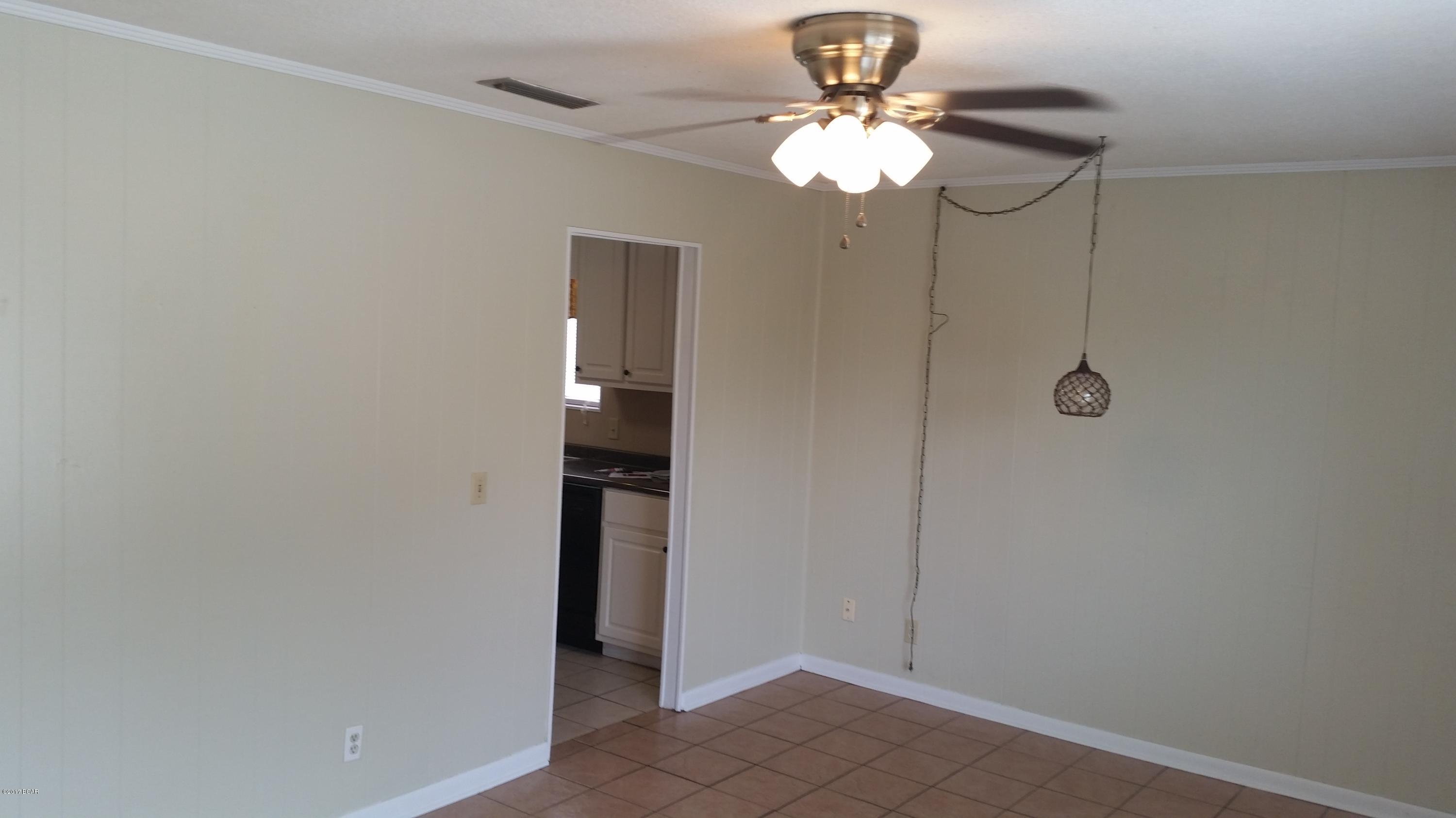 Holiday Beach Unit 13 - Residential Lease