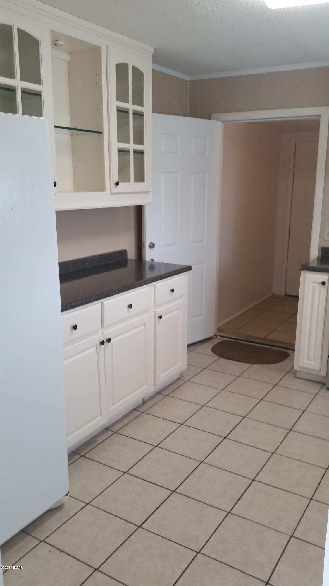 Holiday Beach Unit 13 - Residential Lease