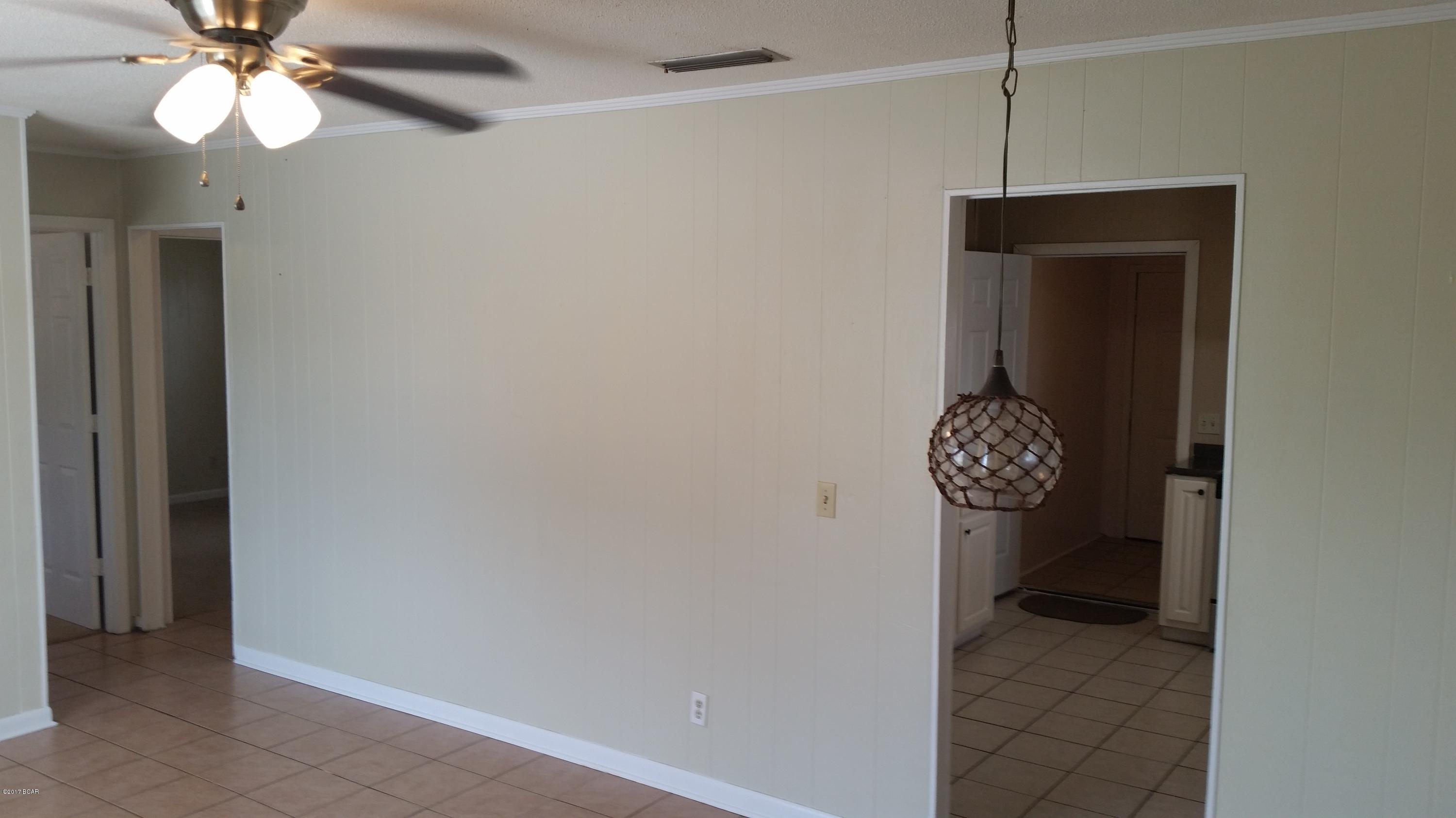 Holiday Beach Unit 13 - Residential Lease