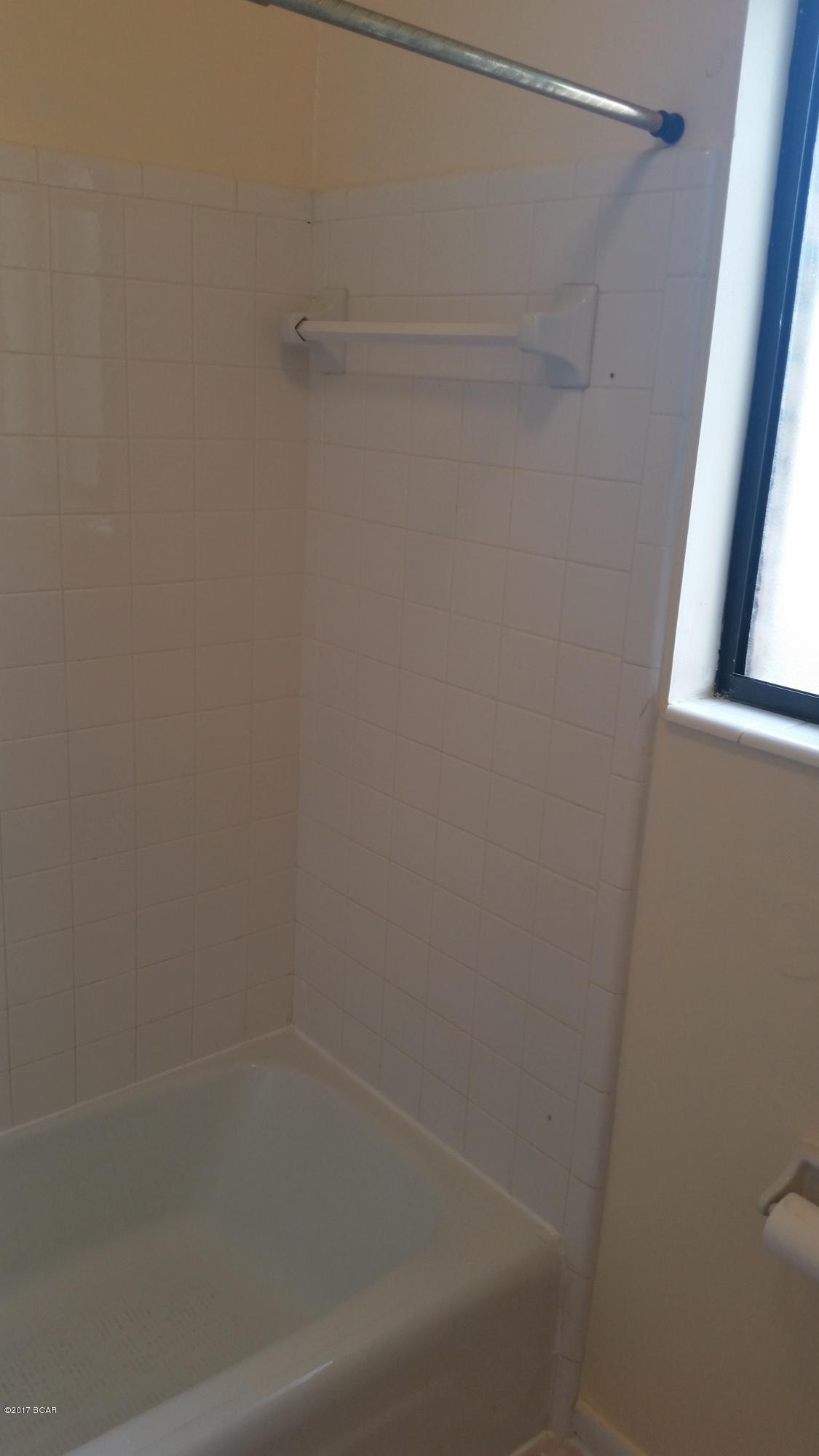 Holiday Beach Unit 13 - Residential Lease