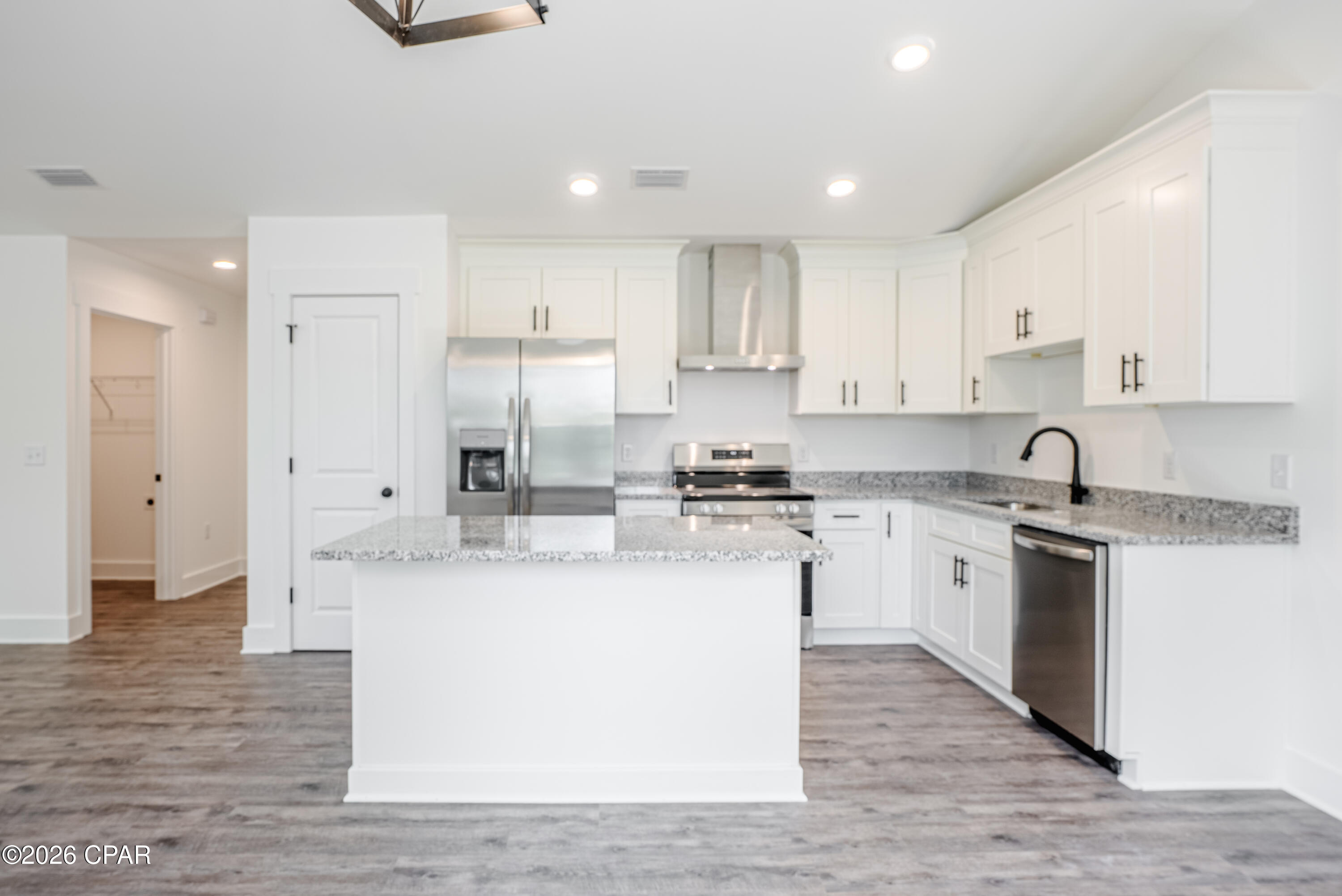 [No Recorded Subdiv] - Residential