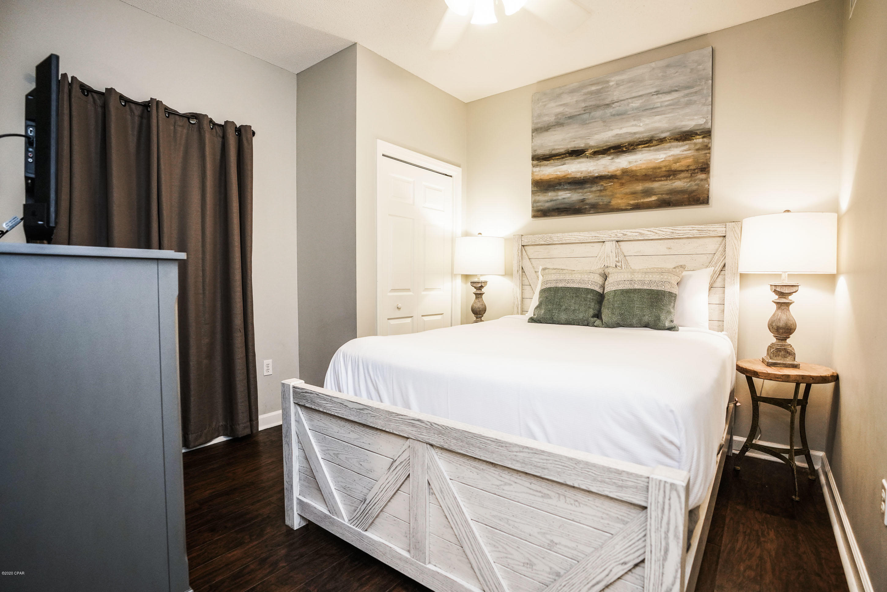 Sterling Reef - Residential