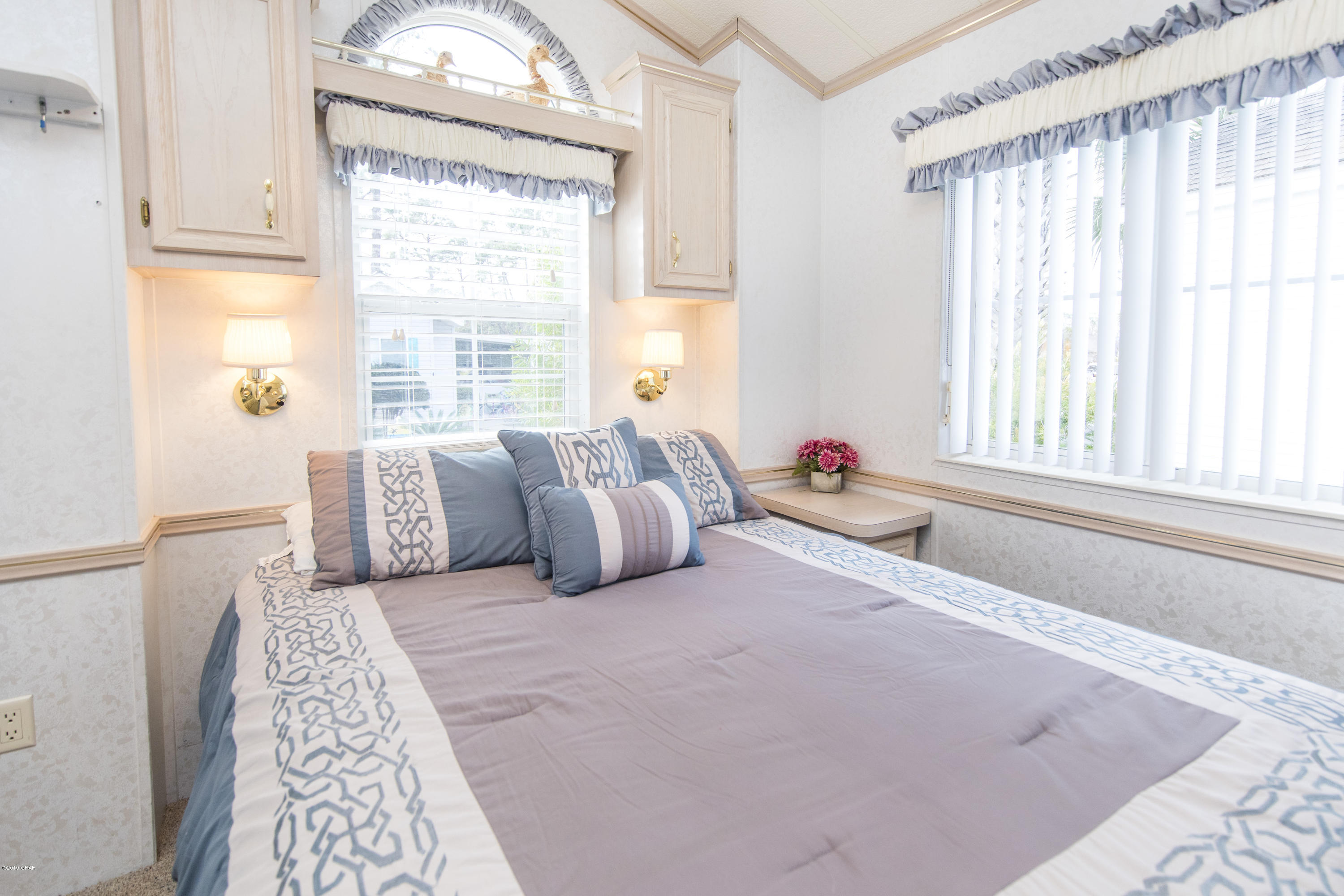 Emerald Pointe Resort - Residential