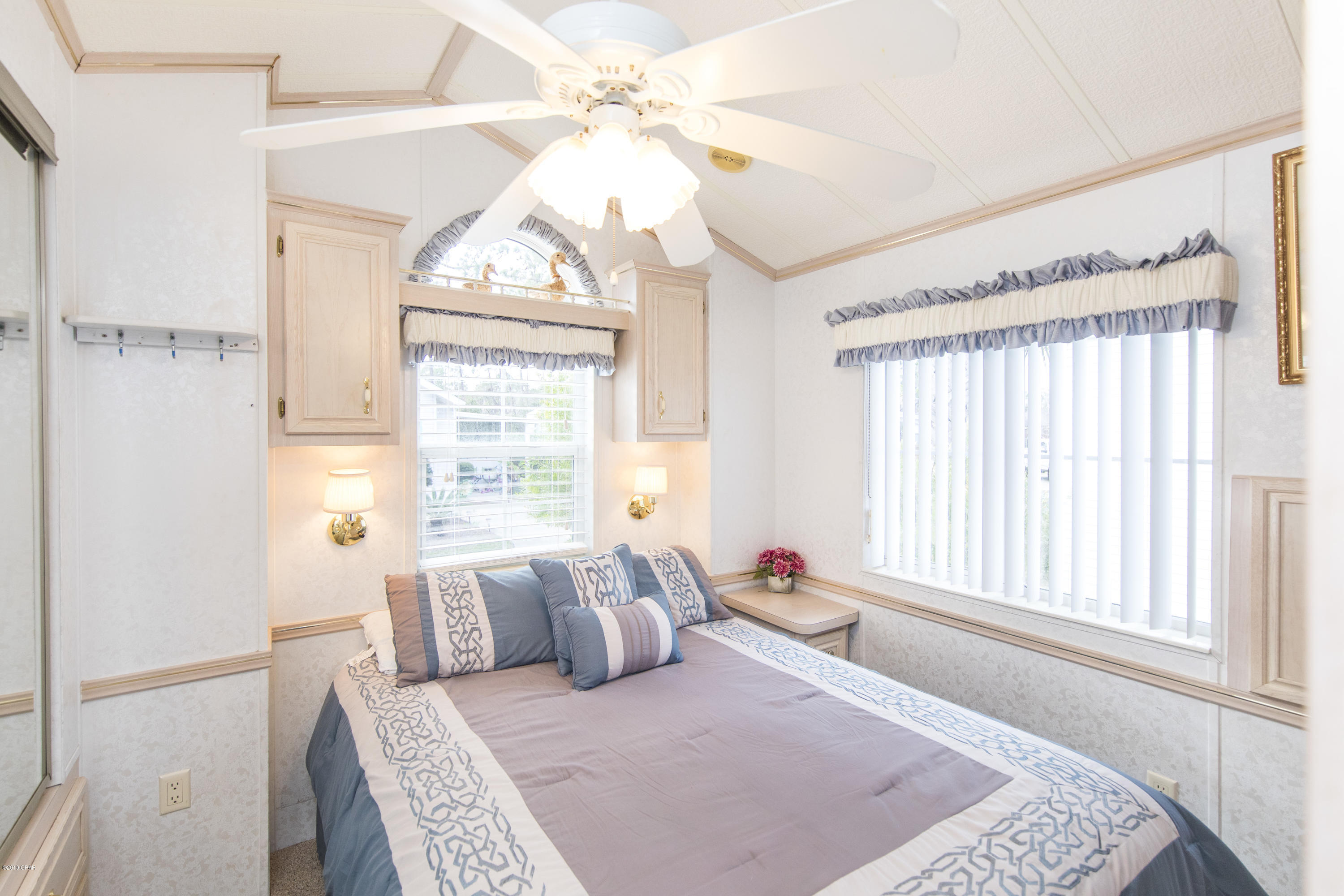 Emerald Pointe Resort - Residential