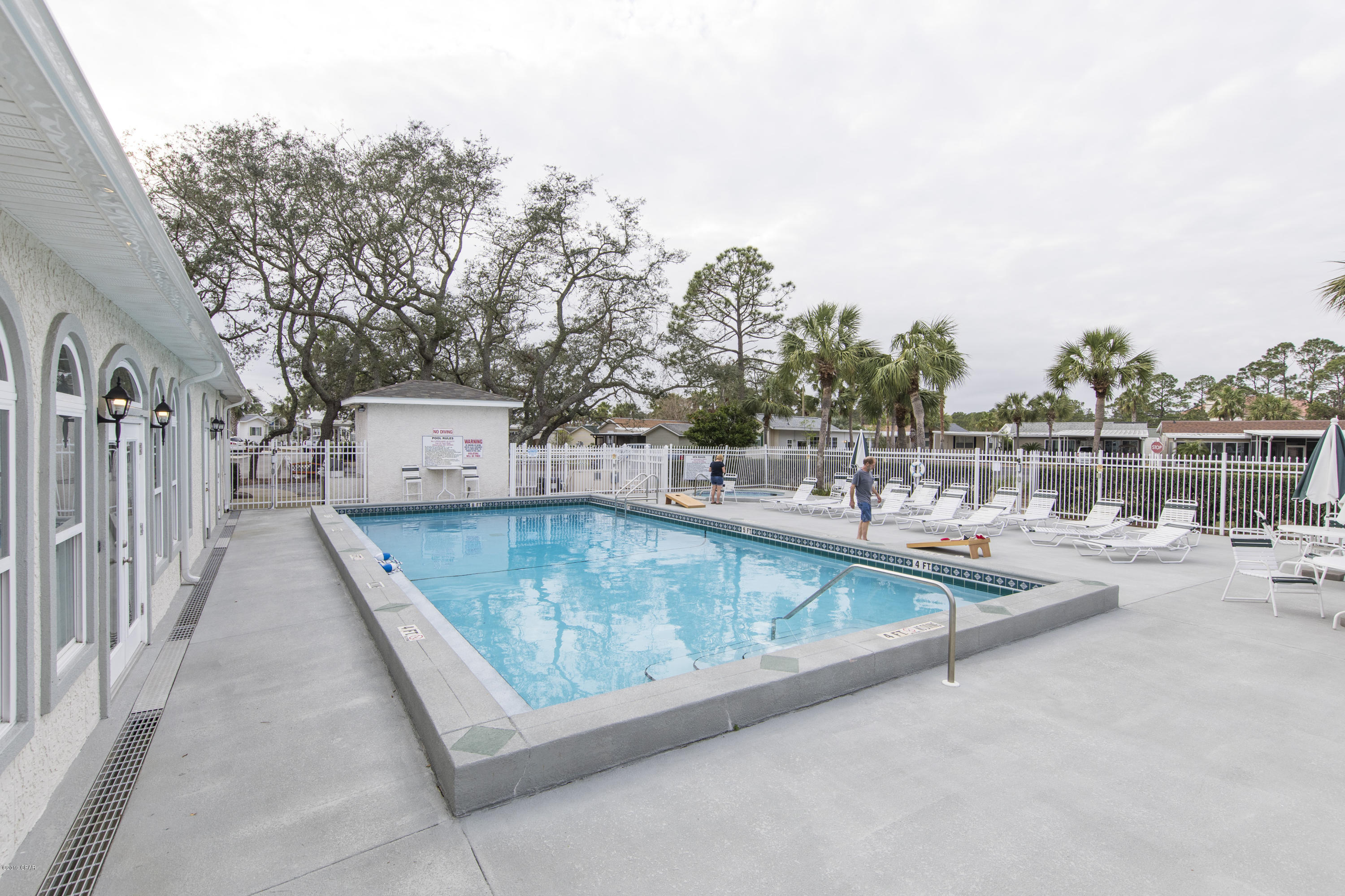 Emerald Pointe Resort - Residential