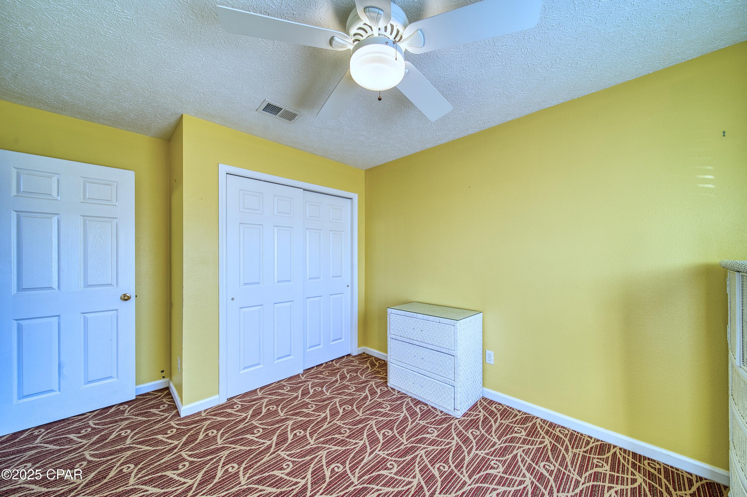 Pine Tree Place Unit 1 - Residential