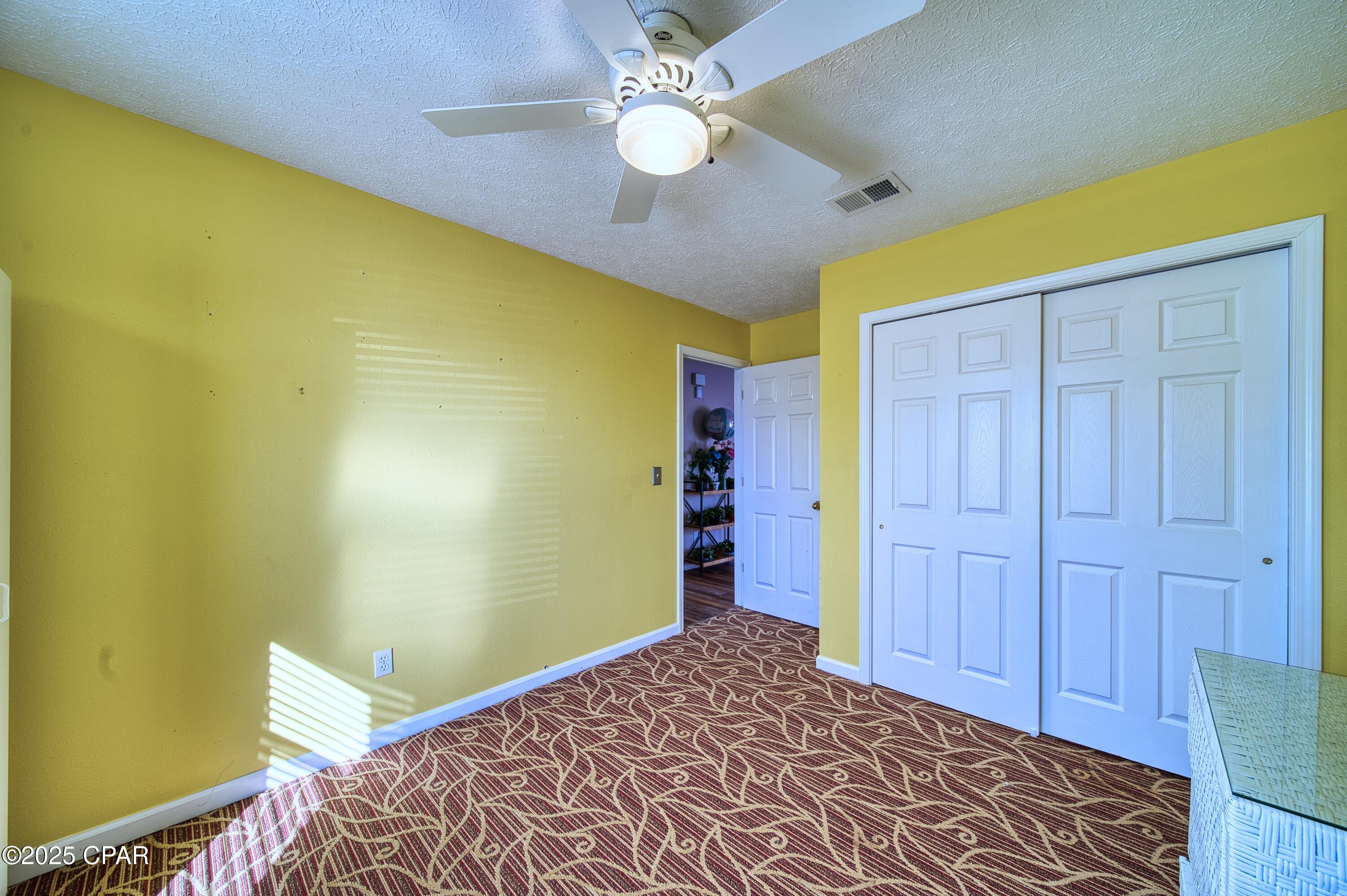 Pine Tree Place Unit 1 - Residential