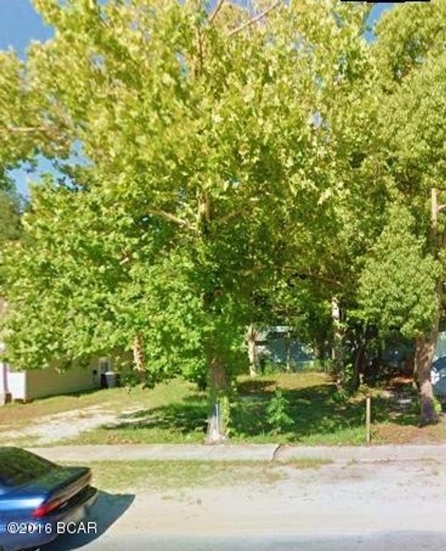 Build your custom home with all the things YOU are looking for, on your lot. 



Nice 50 x 100 lot in Springfield! City water and City Sewer available. 

Near schools and Churches! 



Let us provide you with the information you need to help you better understand the decision to build instead of buy. You'll be surprised at the savings potential and enjoy the added bonus of creating the home of your dreams.



Don't miss this opportunity.  $7,000 is all it takes for property ownership.