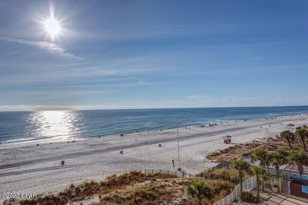 Ocean Villa - Residential