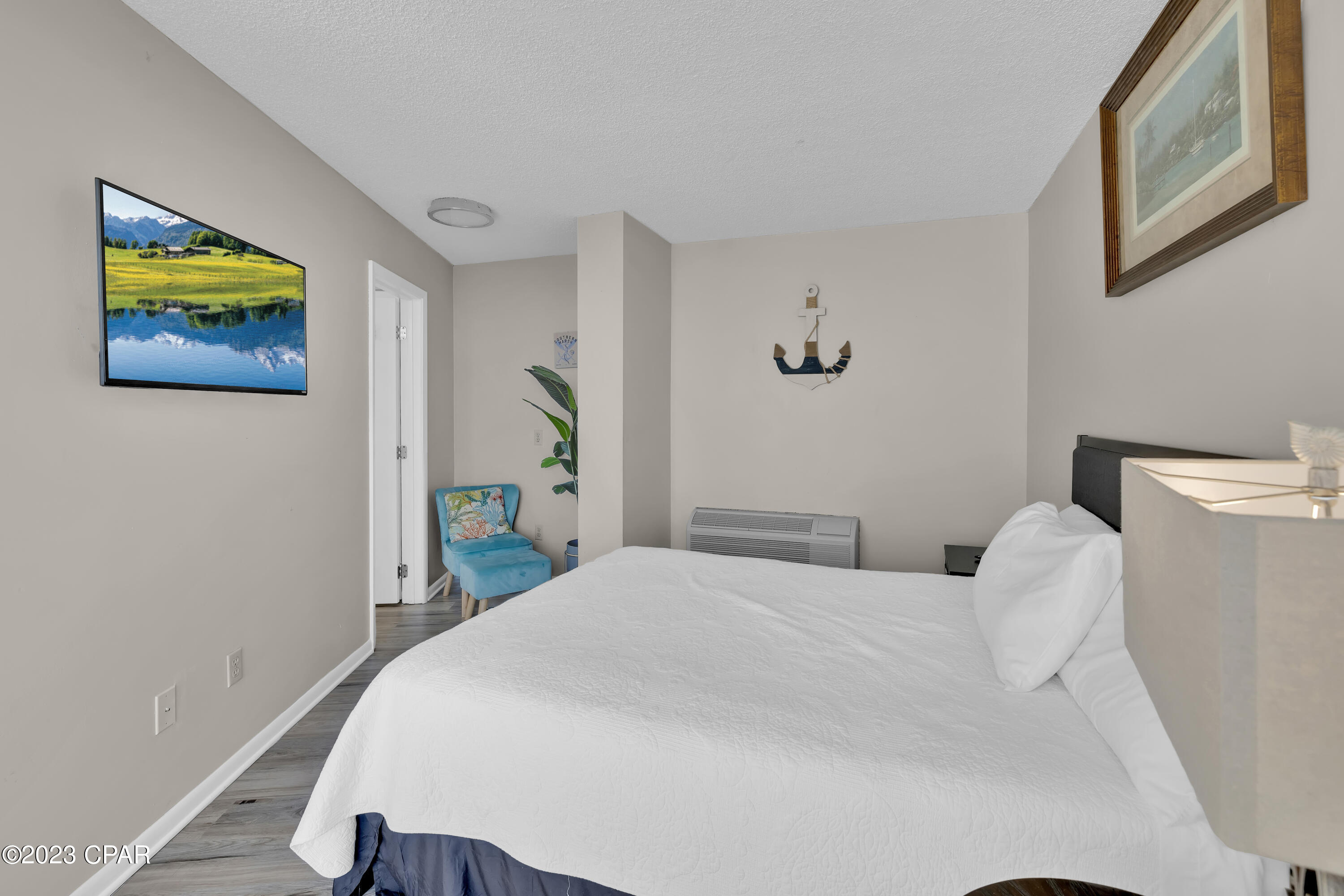 Edgewater Tower II - Residential