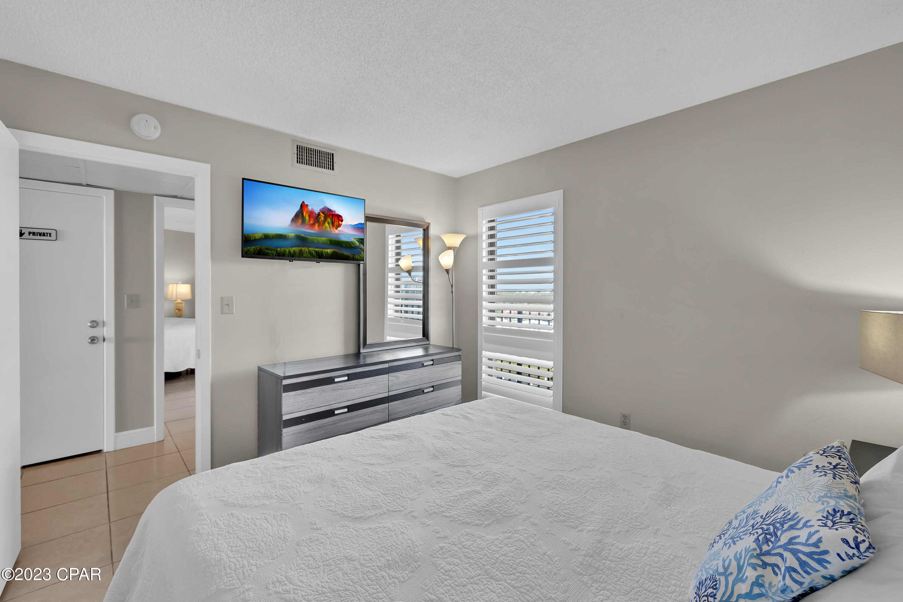 Edgewater Tower II - Residential