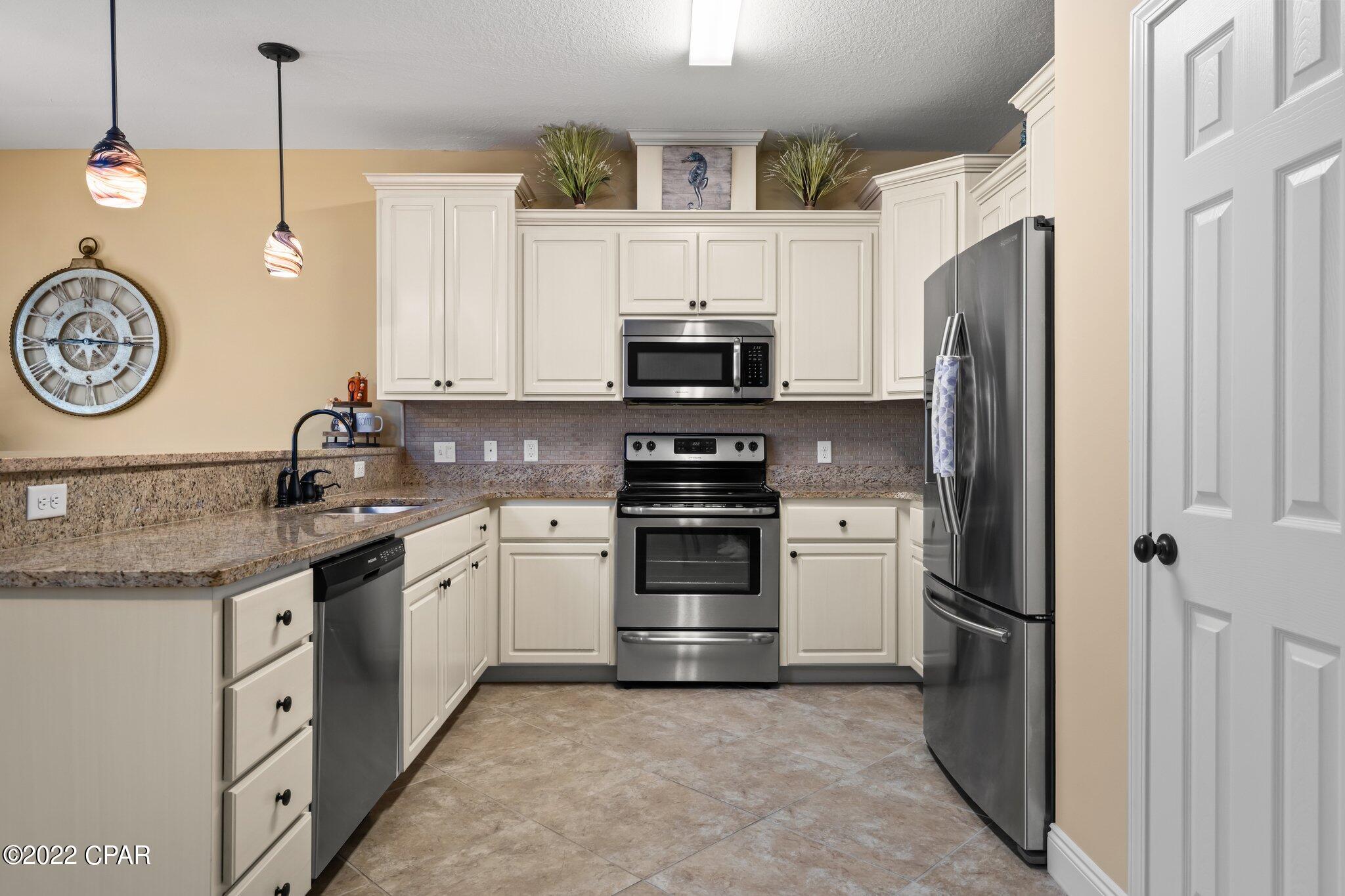 Annabella's Townhomes - Residential