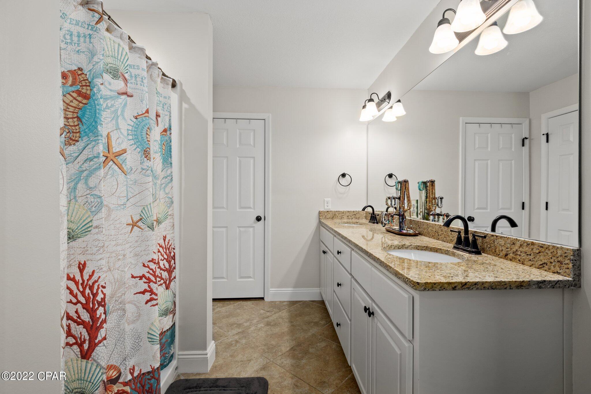 Annabella's Townhomes - Residential