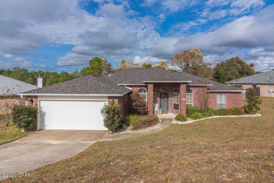 ENTERED FOR COMP PURPOSES ONLY. MEGHAN HALL IS WAS THE SELLING AGENT AND KIMBERLIE BIRR WAS THE LISTING AGENT.