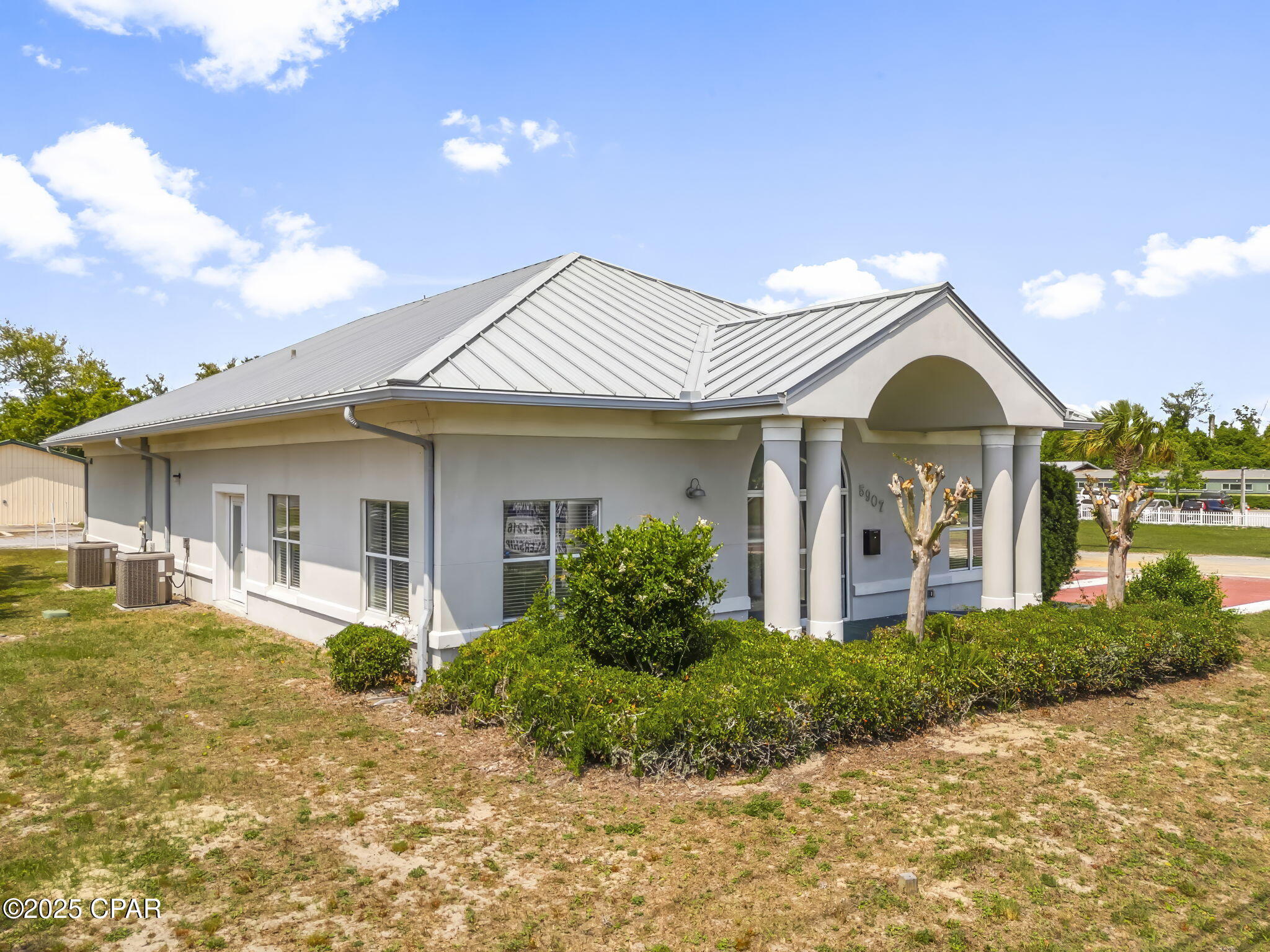 Bay Co Land 1st Add - Commercial Lease