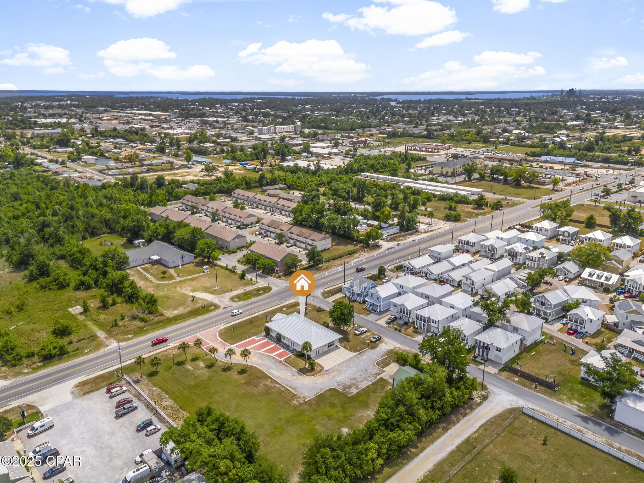 Bay Co Land 1st Add - Commercial Lease