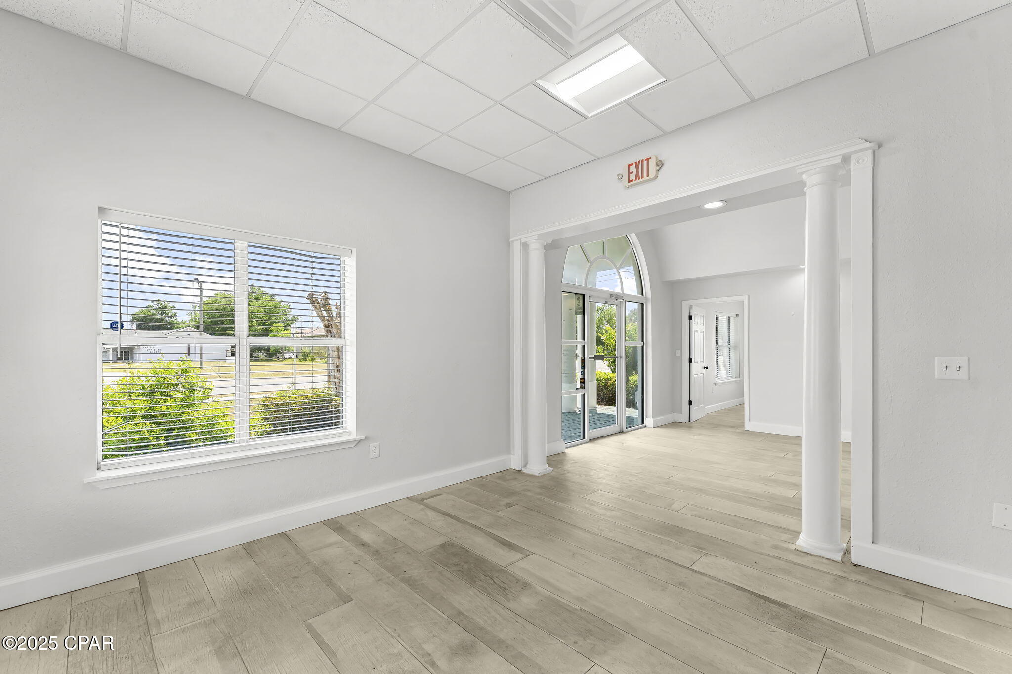 Bay Co Land 1st Add - Commercial Lease