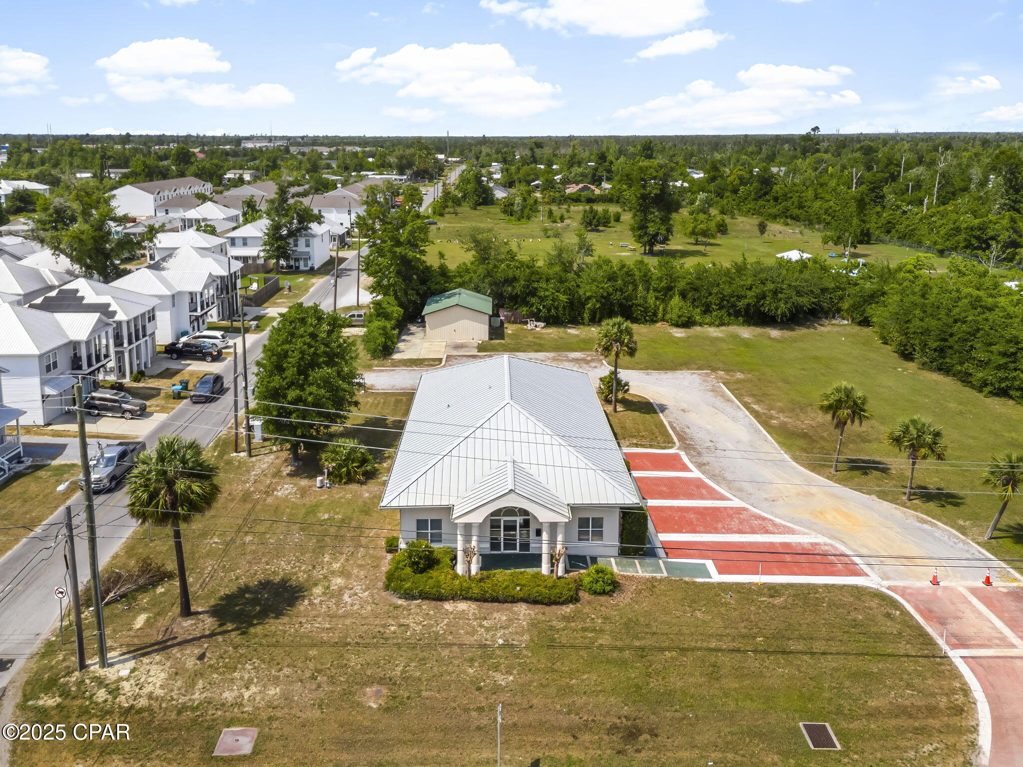 Bay Co Land 1st Add - Commercial Lease