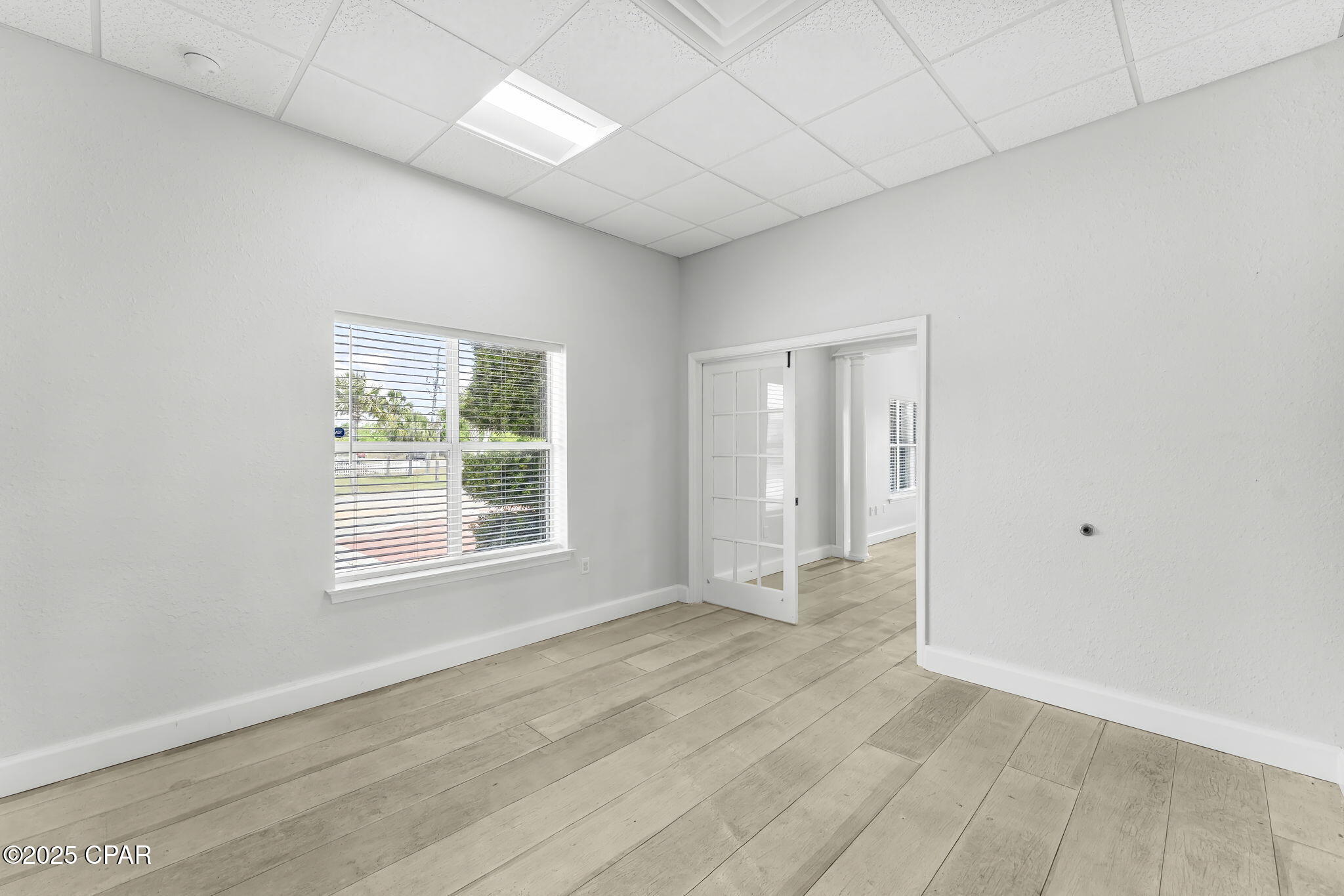 Bay Co Land 1st Add - Commercial Lease