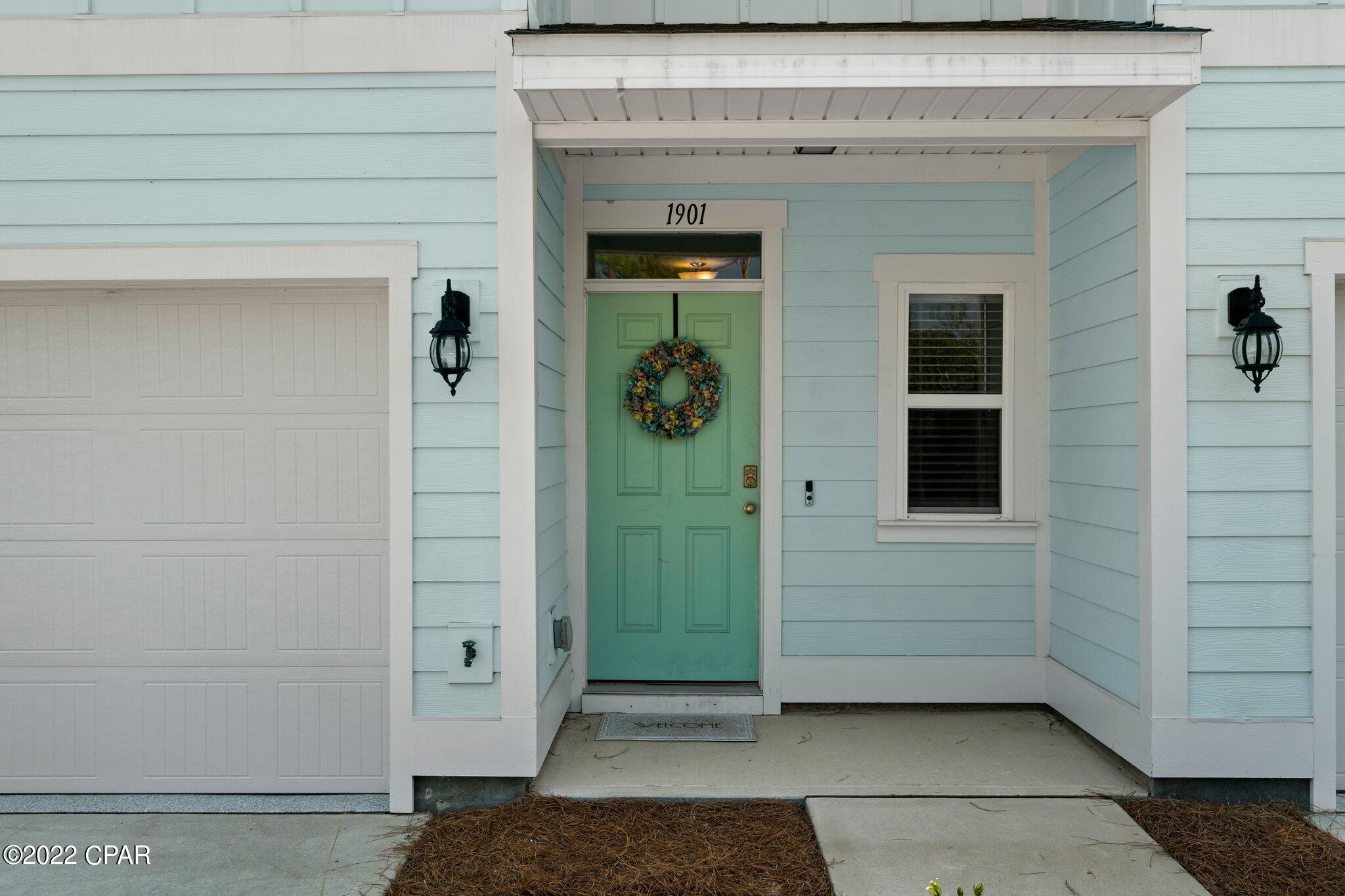 Hathaway Townhomes - Residential Lease