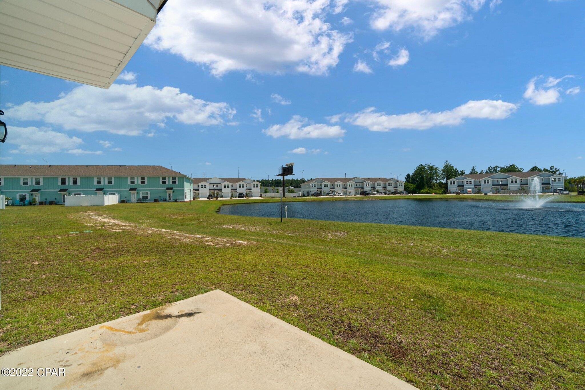 Hathaway Townhomes - Residential Lease