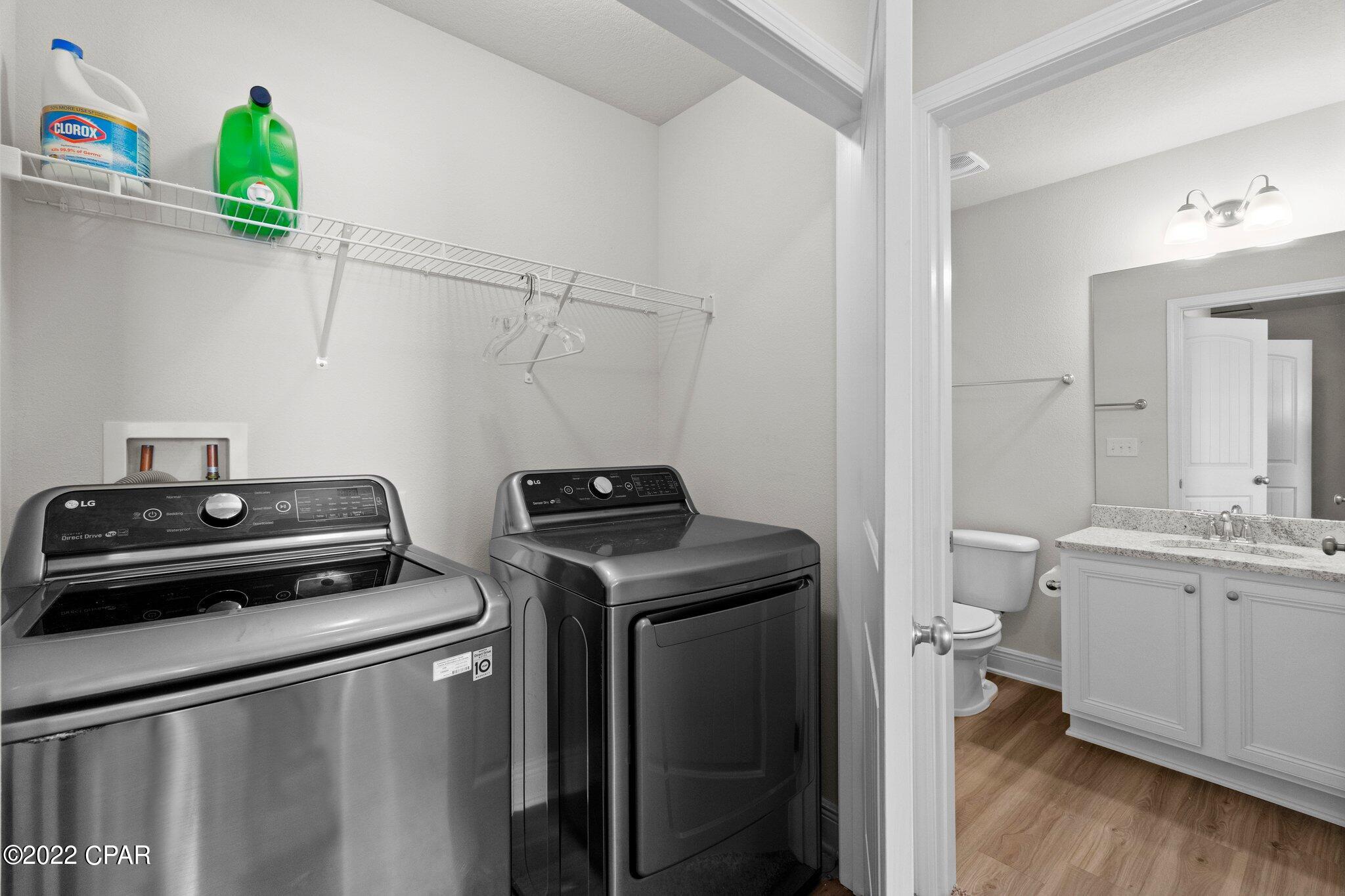 Hathaway Townhomes - Residential Lease