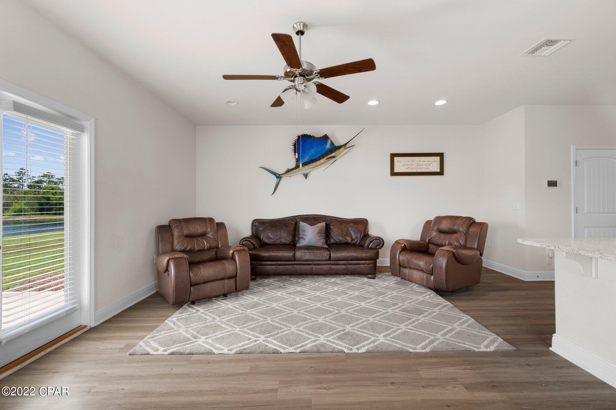 Hathaway Townhomes - Residential Lease