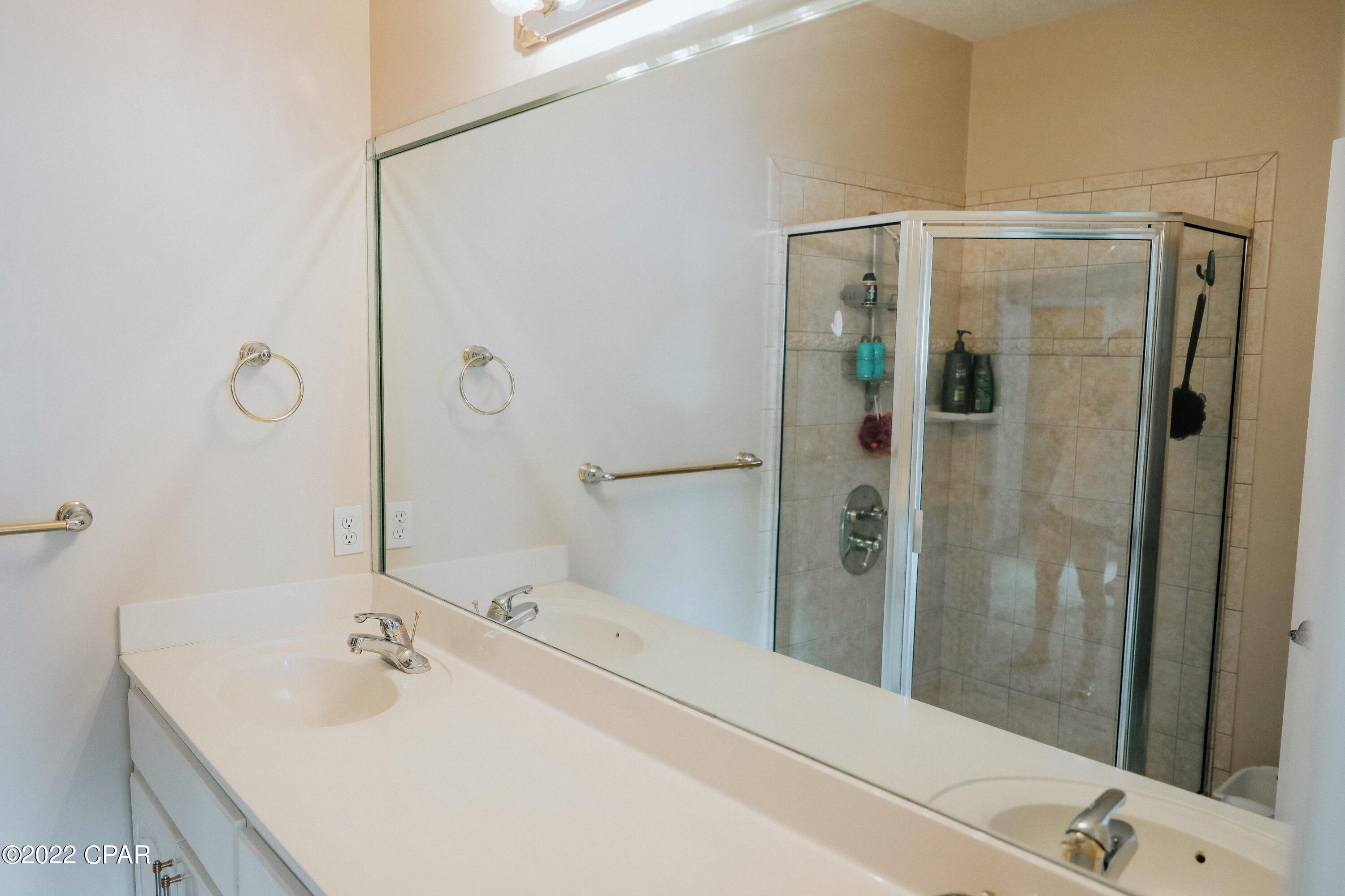 Grand Bay Townhomes - Residential