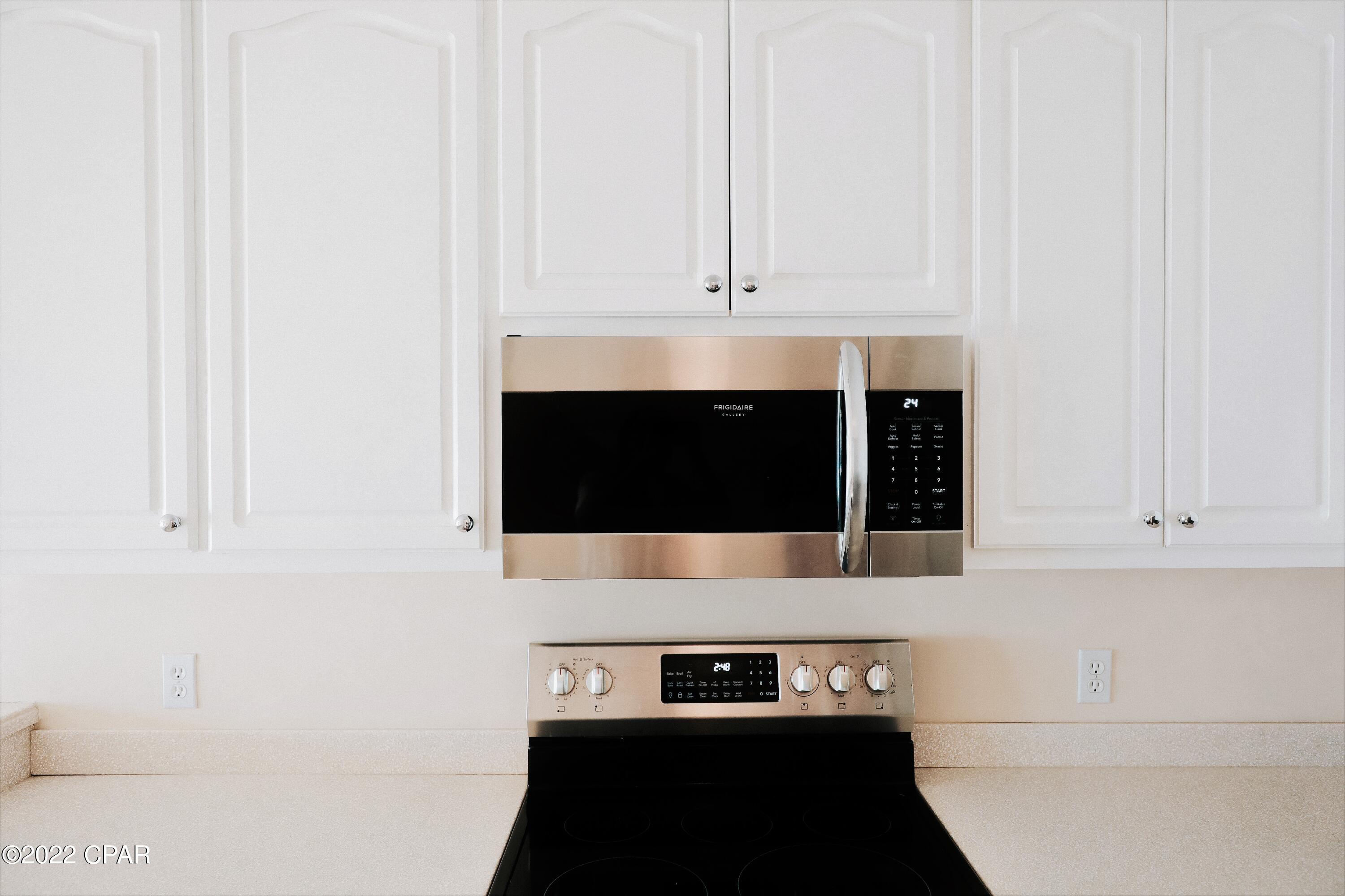 Grand Bay Townhomes - Residential