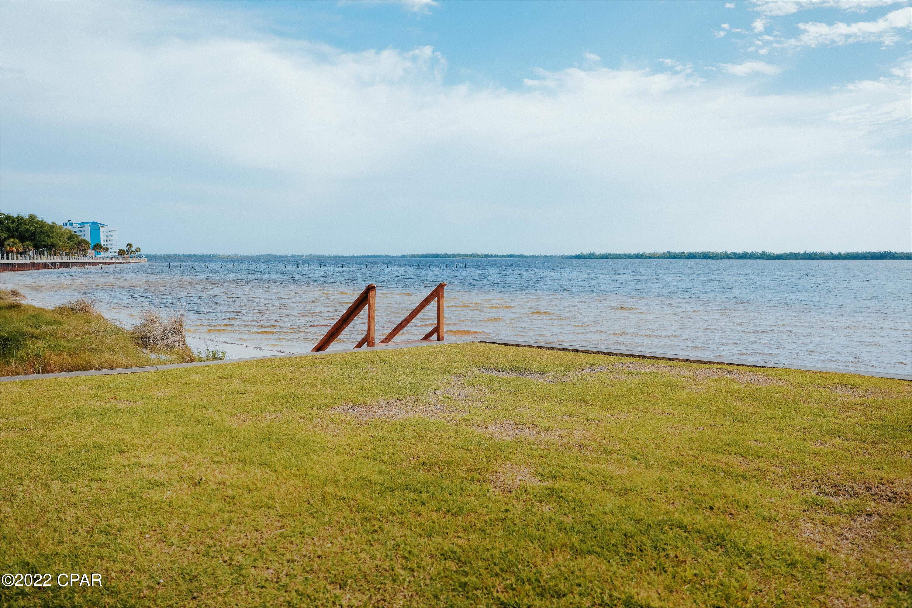 Grand Bay Townhomes - Residential