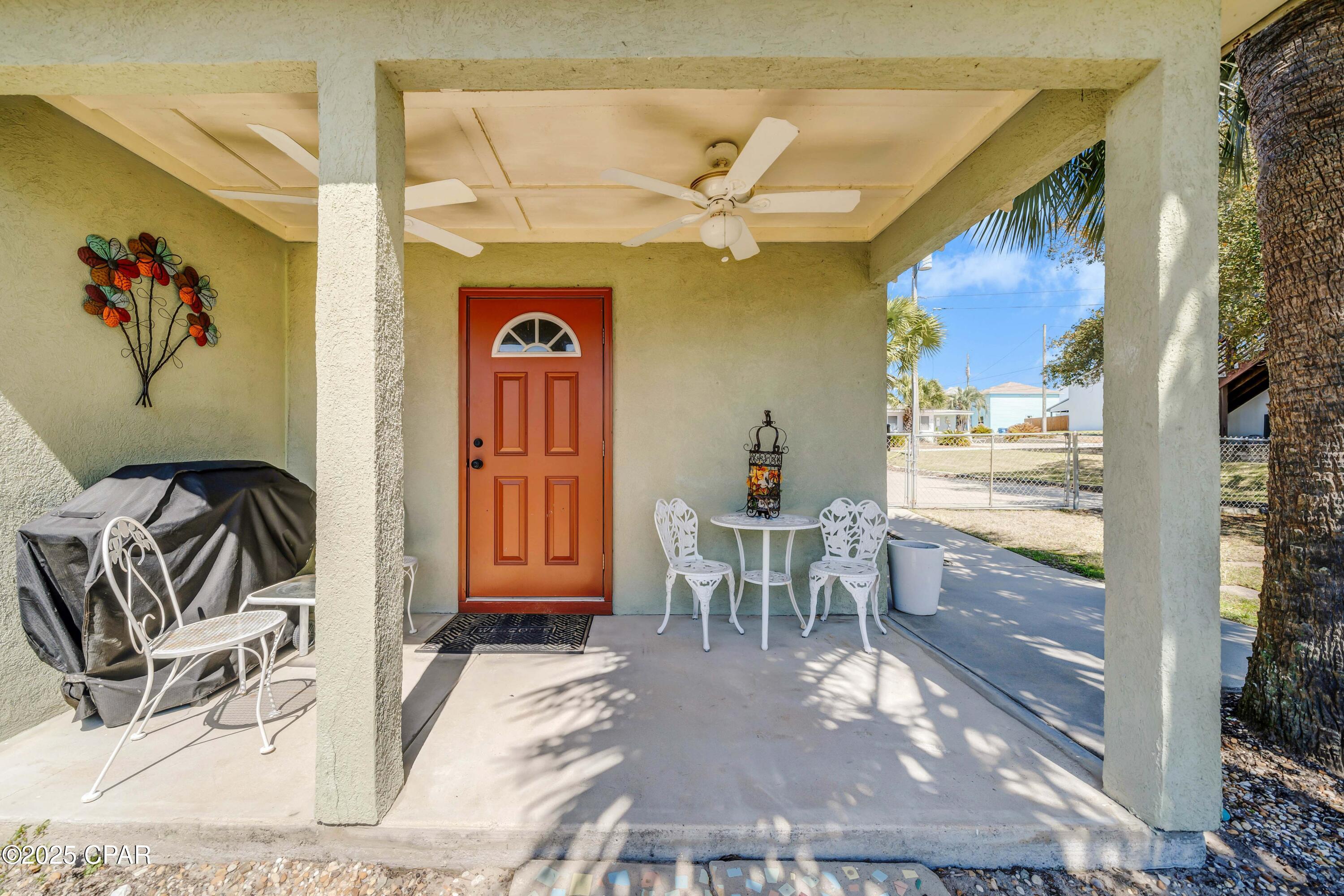 Laguna Beach Estates 5th Add - Residential